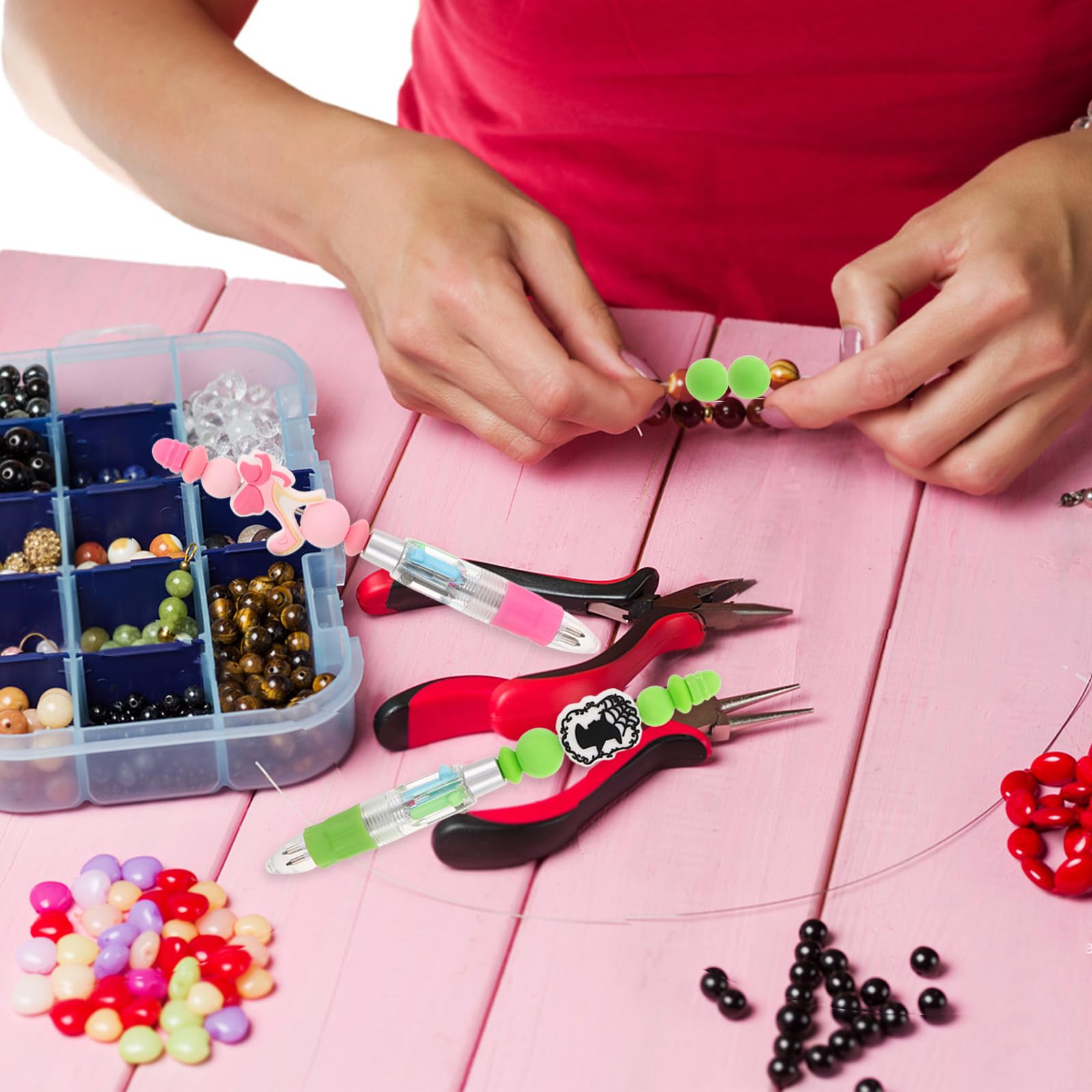 LIFKOME Set Fai da Te per Penne con Perline a Tema Strega e Principessa, Kit Artigianale da 72 Pezzi con Perline in Silicone Forate, Forniture Creative per Scuola, Ufficio e Bomboniere