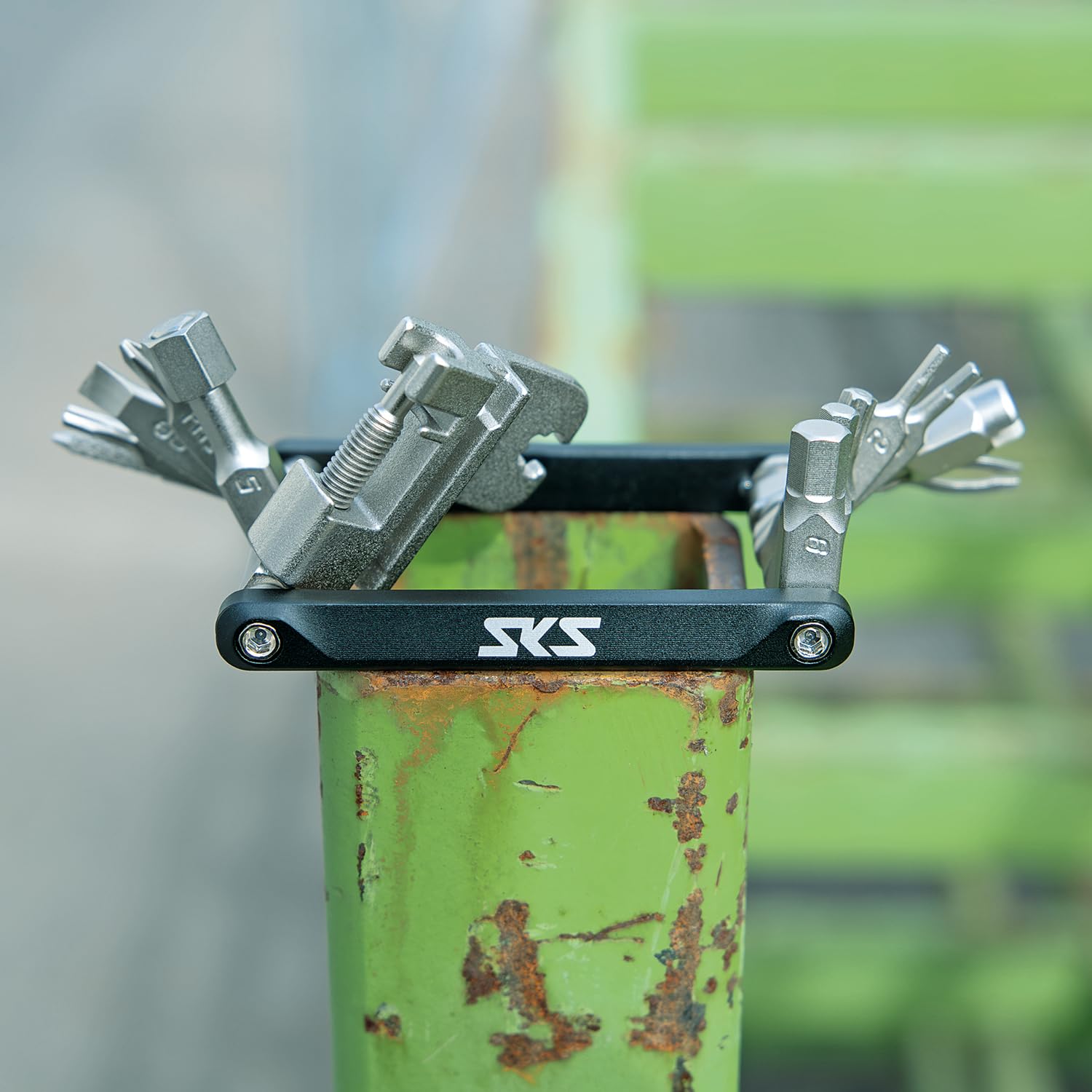 SKS GERMANY TOM 22 Multitool 22-Funktionen Fahrrad-Minitool Chrom-Vanadium-Stahl Aluminium