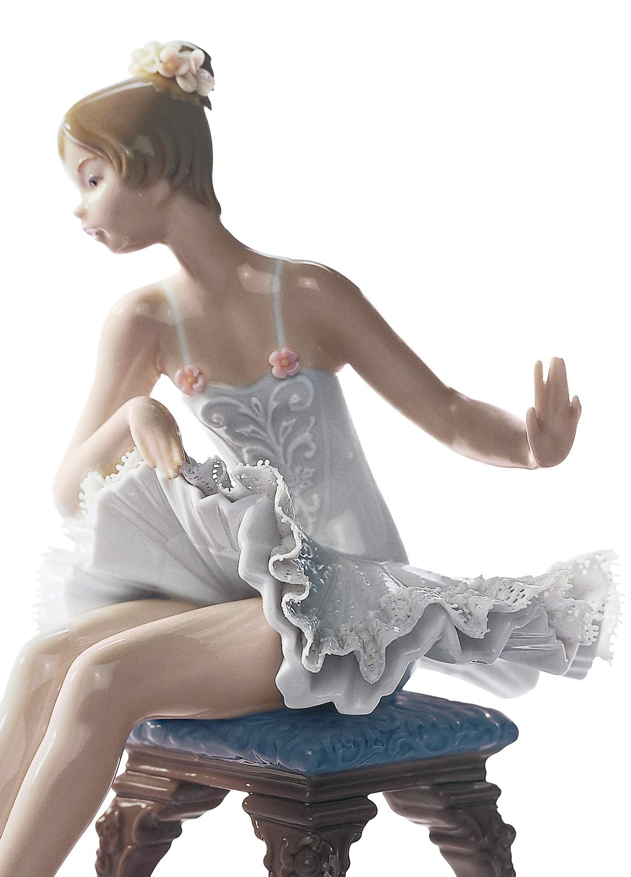 【値下げ】リヤドロ　LLADRO LITTLE BALLET GIRL 5105 値下げ】リヤドロ LLADRO LITTLE BALLET GIRL 5105 【公式通販】