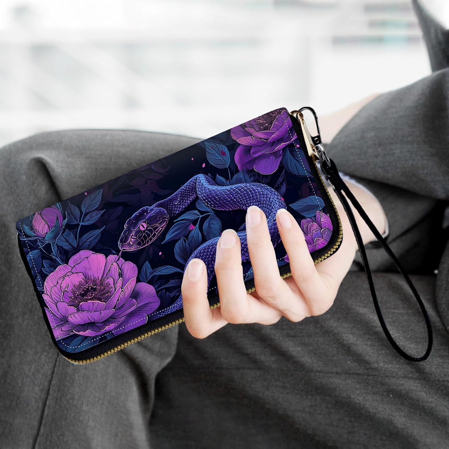 Ladies Wallet,Clutch Purses for Women Wallets Leather Credit Card Holder for Women Wristlet Slim Small Cute with Zipper,Thin RFID Blocking with Wrist Strap,Purple Flower Snake