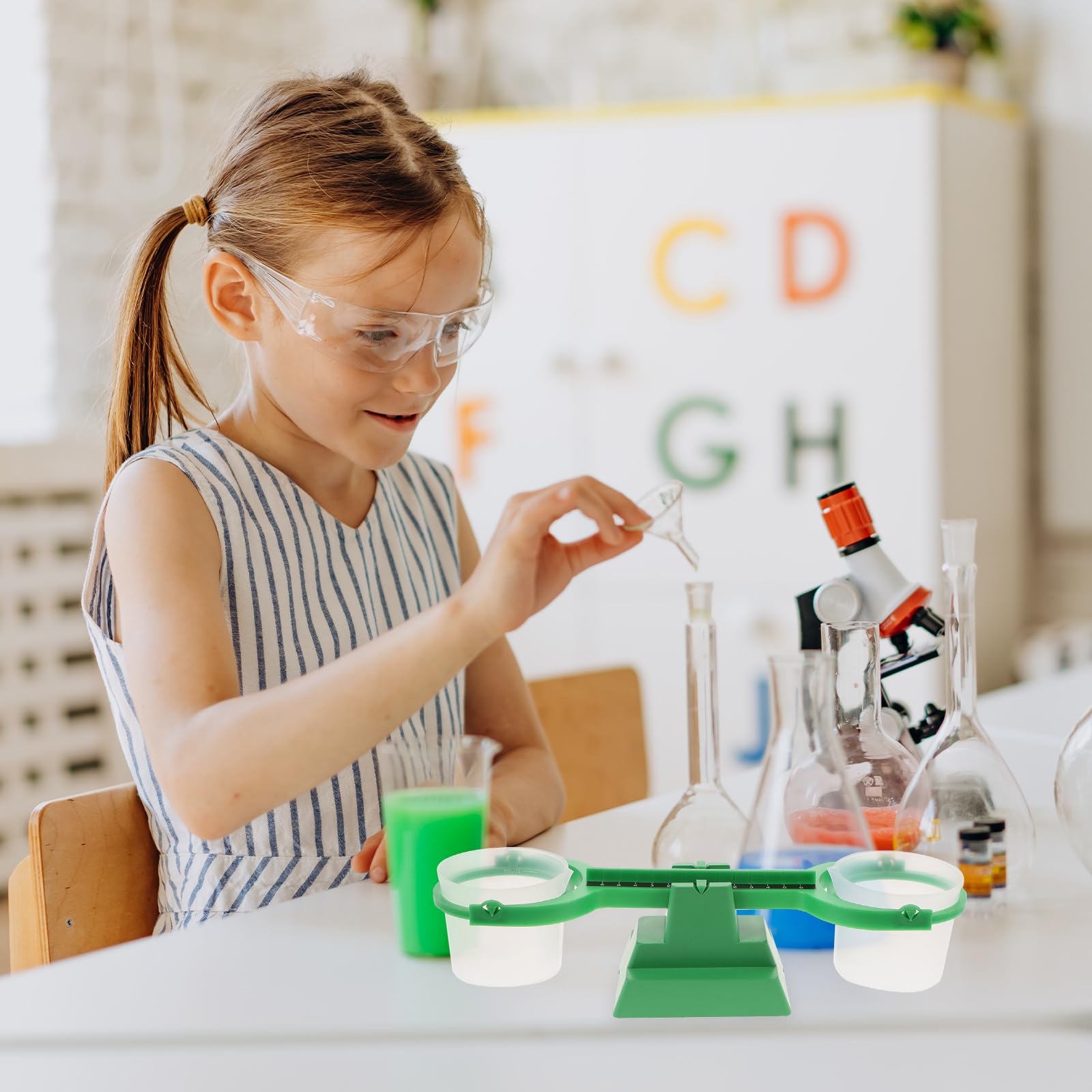 Operitacx Mathematical Balance Scale Toy with Weights for Kids - Image 4