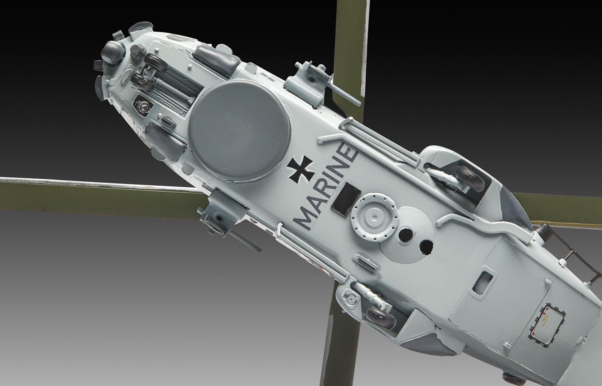 Amazon.com: Revell 03784 NH90 NFH Navy 1:72 Scale - Unbuilt