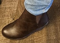 Review Image by Keelin Mée Smols Keelin Mée Smols