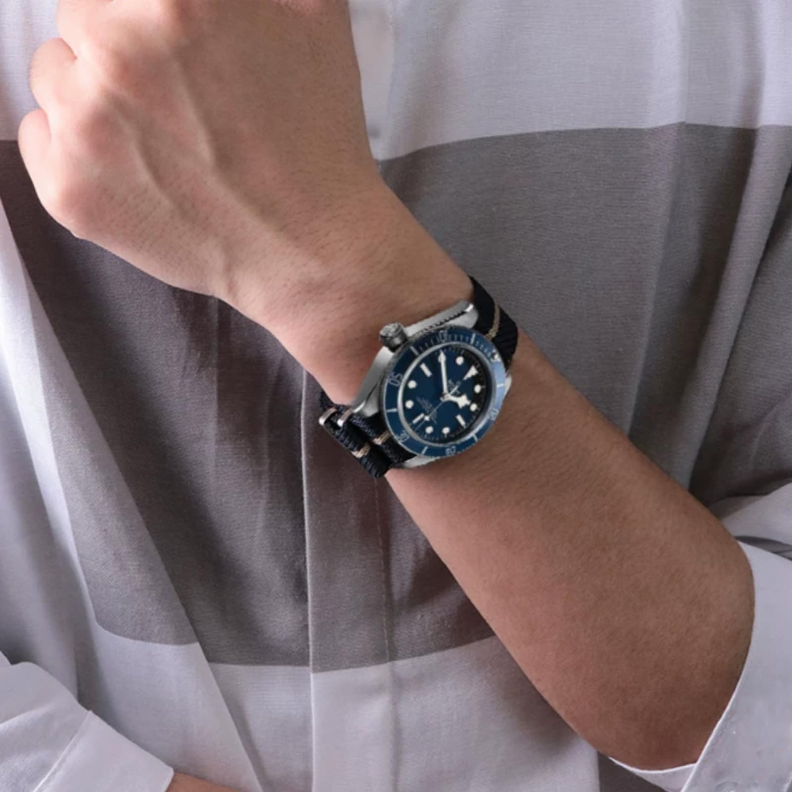 Nizonlaie Military Ballistic Nylon Watch Band Heavy Buckle 18mm 20mm 22mm 24mm Thick G10 Premium Nylon Watch Bands Smart Watch Replacement Band Strap for Men Women