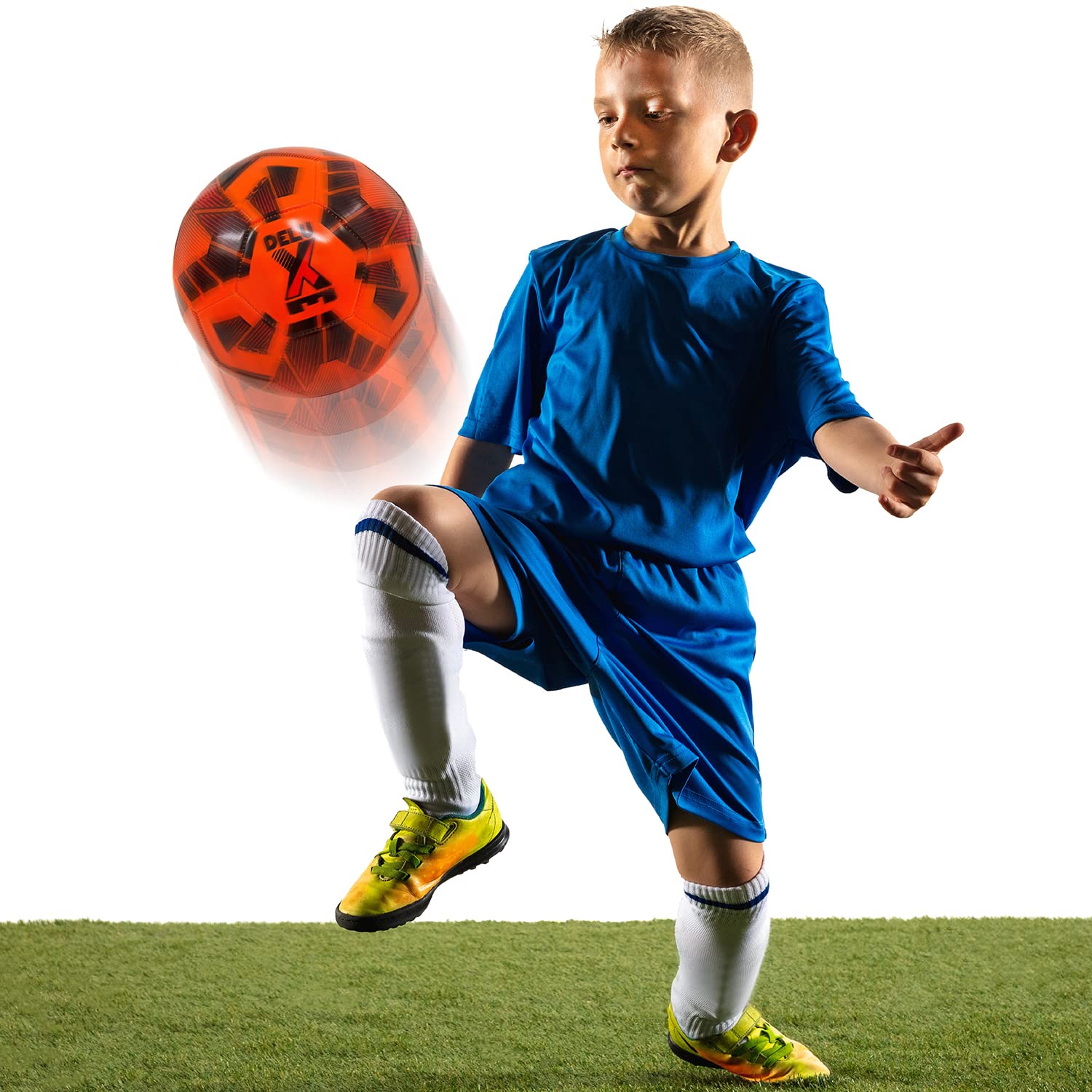 MONDO Toys Pallone Da Calcio Deluxe Misura 5 - Cucito, PVC Shining Morbido, Peso 300g, Colori Giallo/Blu/Arancione - 13456