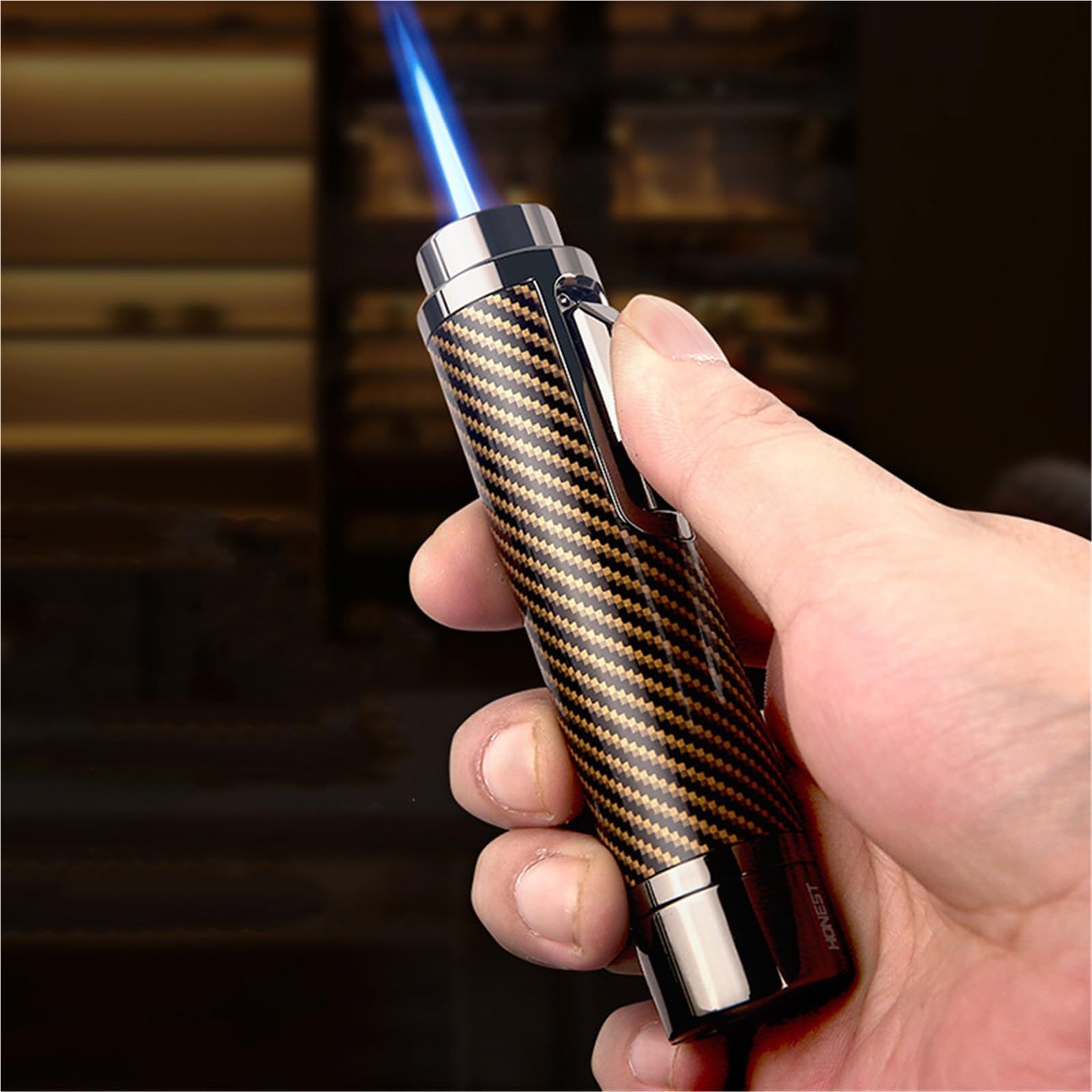 Briquet jet flamme réglable coupe-vent rechargeable butane portable design en métal pour voyage, survie en plein air, camping, barbecue ou allumage incendie
