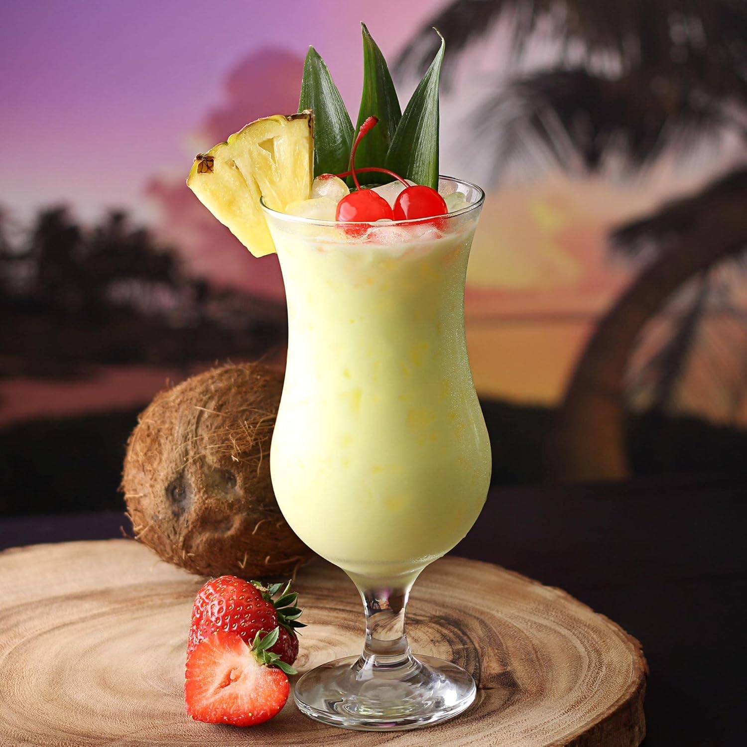 VISMII Hurricane Pina Colada Glasses Tall Hurricane Style Grande Party Milkshake Barware Perfect for Drinking, Cocktails, Full-Bodied Beer, Juice, and Water (Pack of 4) 1