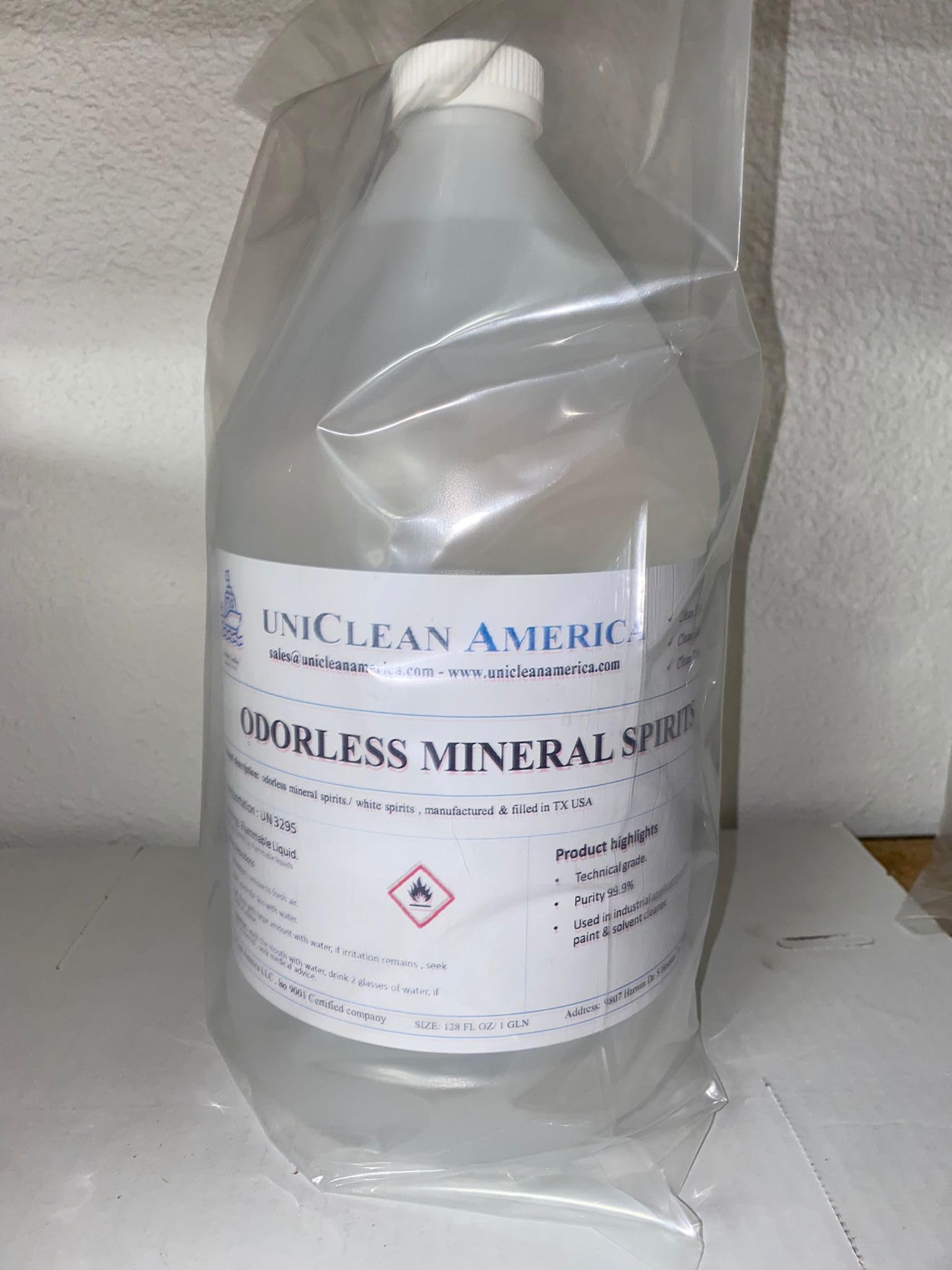Mineral Spirit - White Spirit oderless Solvent - Made in USA - Size: 128 fl oz