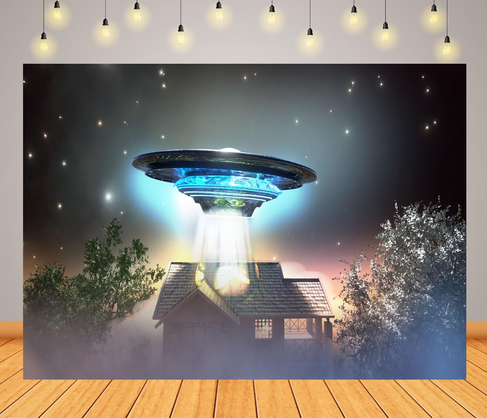 8x8FT (2.5x2.5m) UFO Sopra Casa Nella Nebbia Sfondo Fotografico