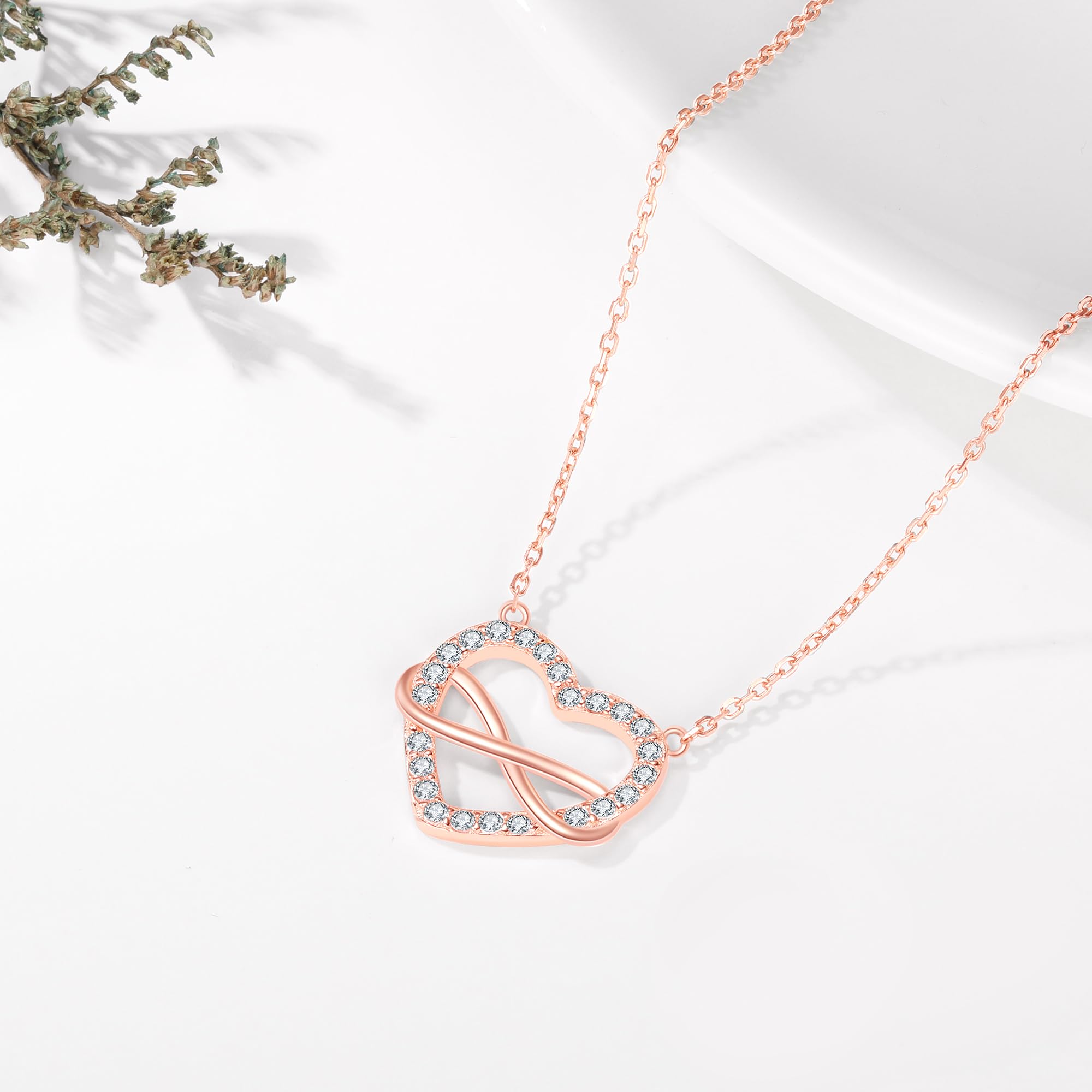 Jrêveinfini Collar de Corazón Infinito en Plata de Ley 925 - Elegancia y Simbolismo para Mujeres y Niñas, Regalo Cumpleaños Mujer Niña Mama con Caja de Regalo, Ajustable 40+5cm