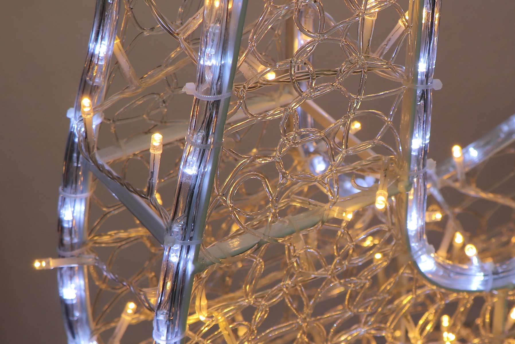 3D-Rentier XXL 150 cm, 562 LED, warm-/kaltweiß, Weihnachten Beleuchtung außen