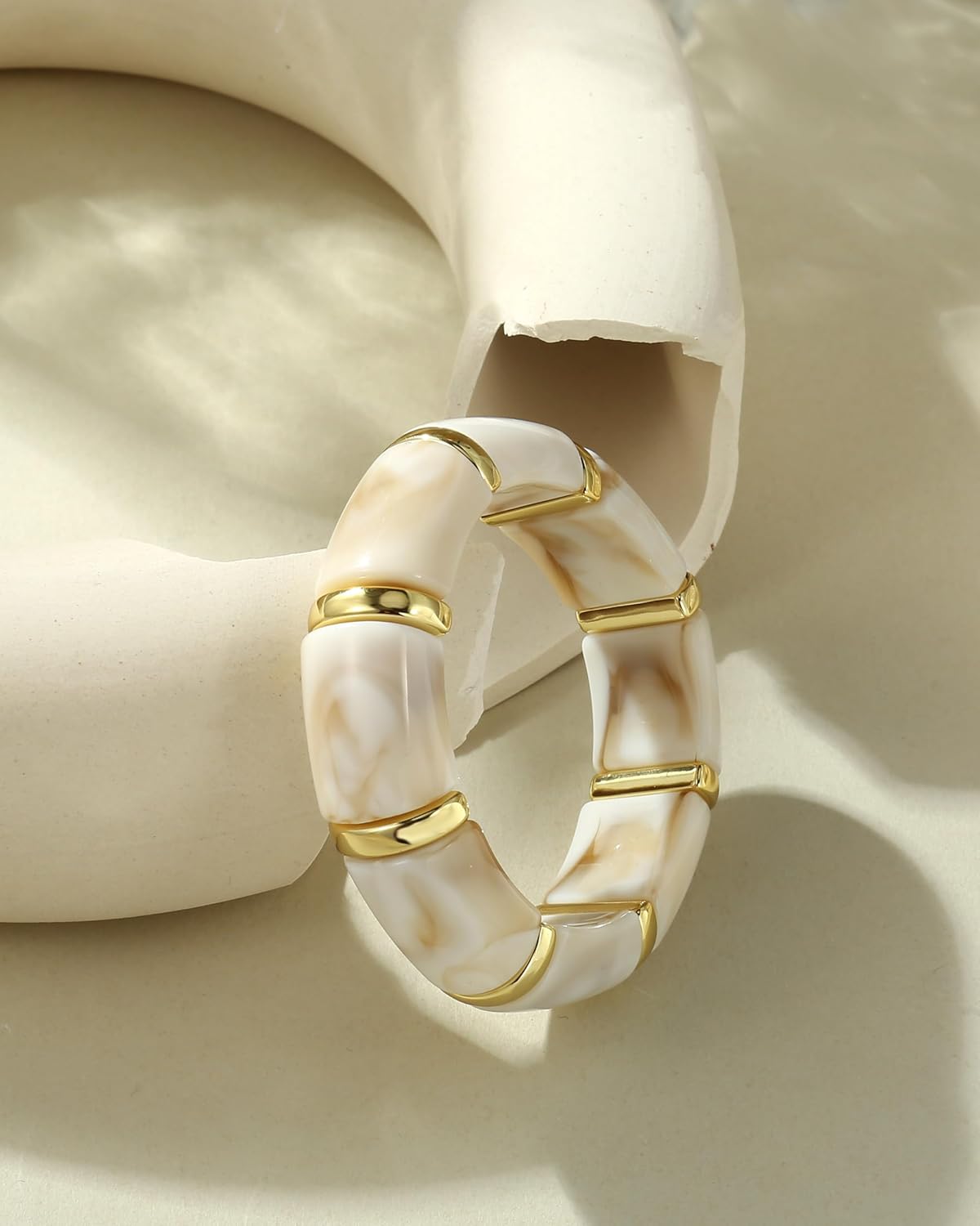 Colorful Acrylic Chunky Bangles for Women, 14K Gold-Plated Stackable Stretch Bracelets, Trendy Fashion Jewelry Gift