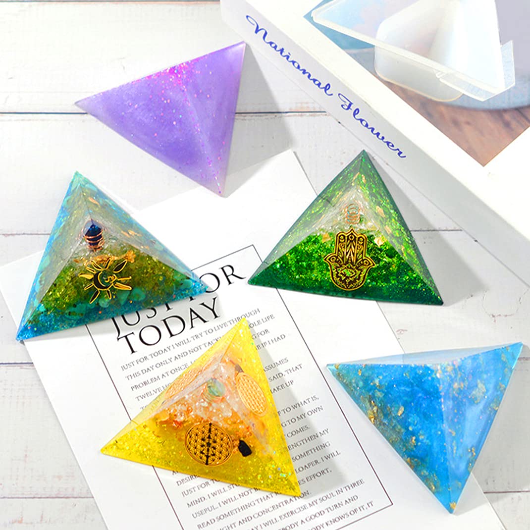 Produktbild von 4 Pyramiden Silikonformen Für Epoxidharz – Kegelförmig, Wiederverwendbar, DIY Schmuck