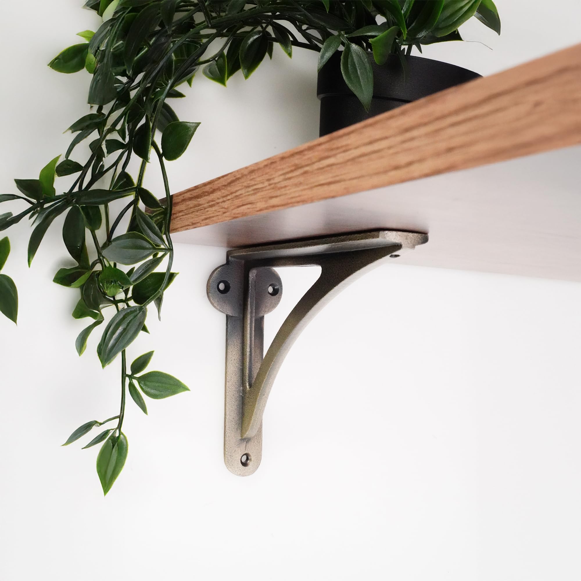Oakcrafts Victorian Ironbridge Shelf Brackets Matt Antique- Pair of Brackets 150mm x 125mm