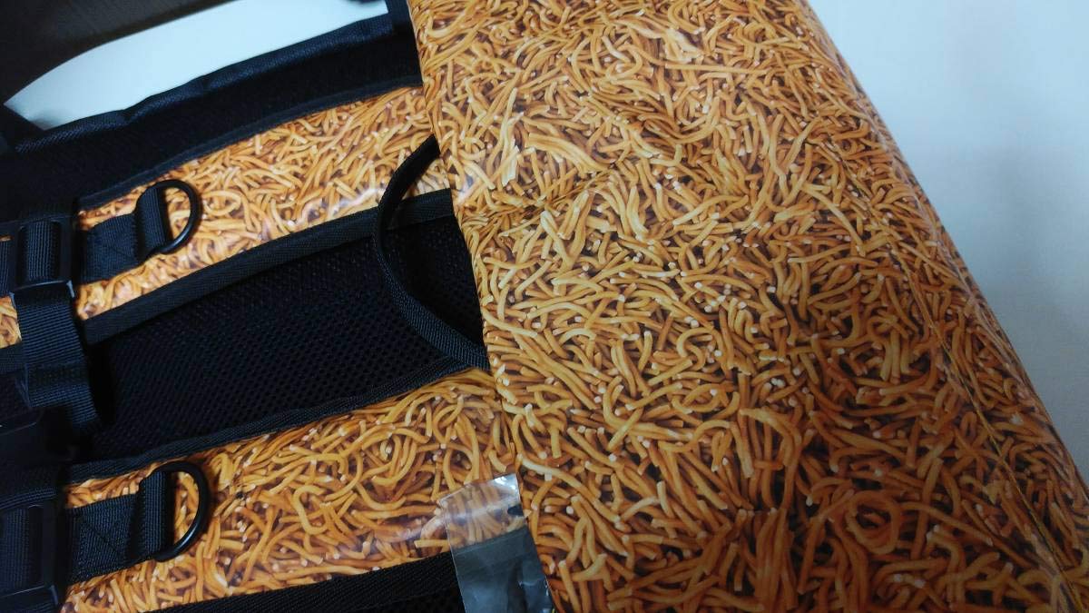 Amazon.co.jp: 懸賞品ベビースターラーメンリュック おやつカンパニー