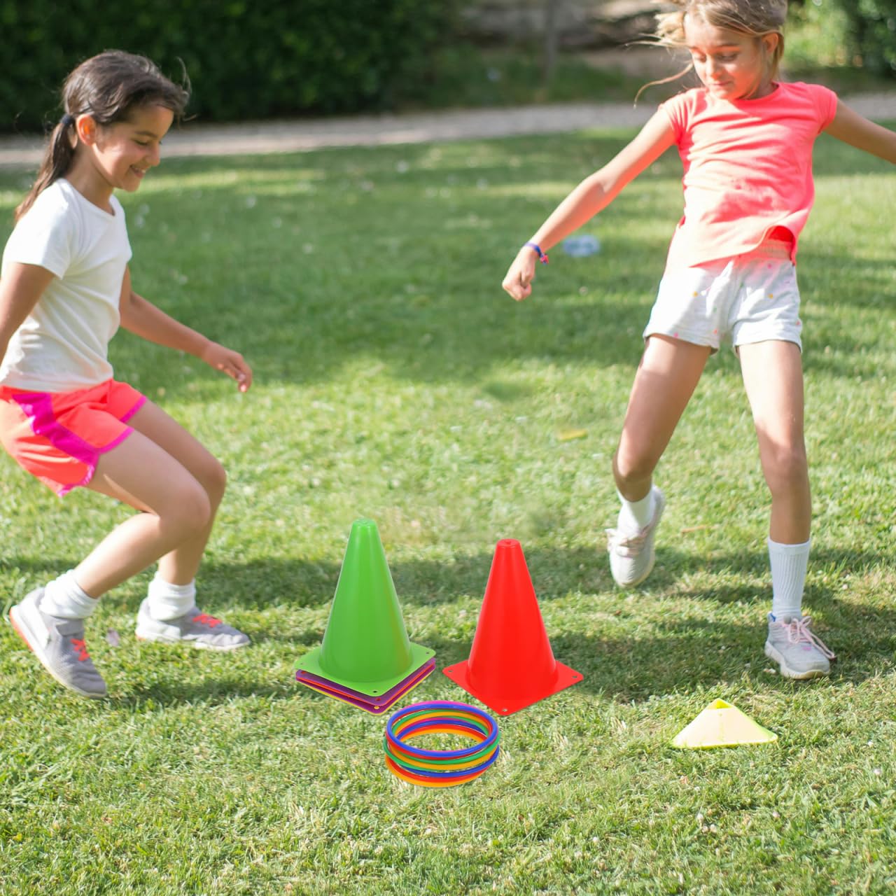 Conos De Plástico para Lanzamiento con Anillos Juego De Entrenamiento Deportivo para Niños, Seguro y Duradero, Ideal para Fiestas Infantiles, Actividades Al Aire Libre y Entrenamiento Sensorial