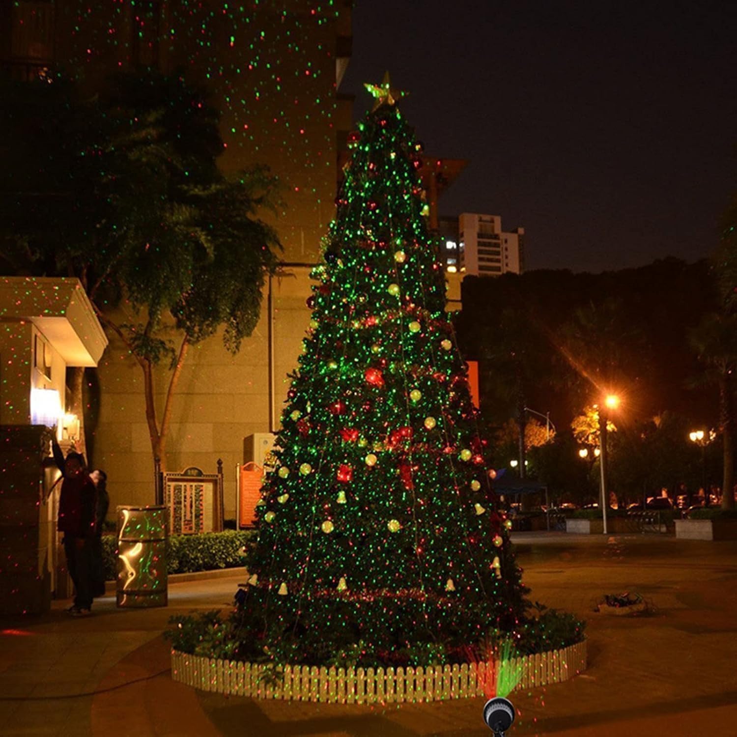 Proyector de Navidad Estrella, Luces de jardín, al Aire Libre Rojo Verde Azul Tres Colores luz de proyección de luciérnaga en Movimiento con Control Remoto para Fiesta de Navidad Boda de Vac
