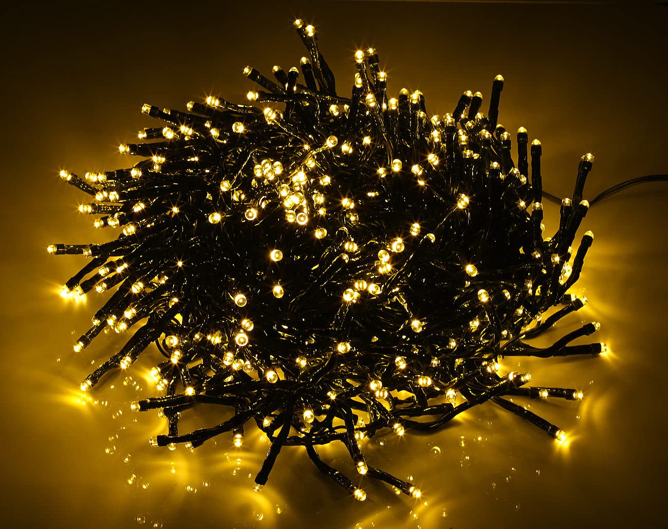 Lunartec Lichterkette Weihnachten: 2er-Set WLAN-LED-Büschel-Lichterketten, 600 LEDs, App, 12m, dunkelgrün (Büschel-Lichterkette aussen, App gesteuerte Lichterketten, Dimmer)