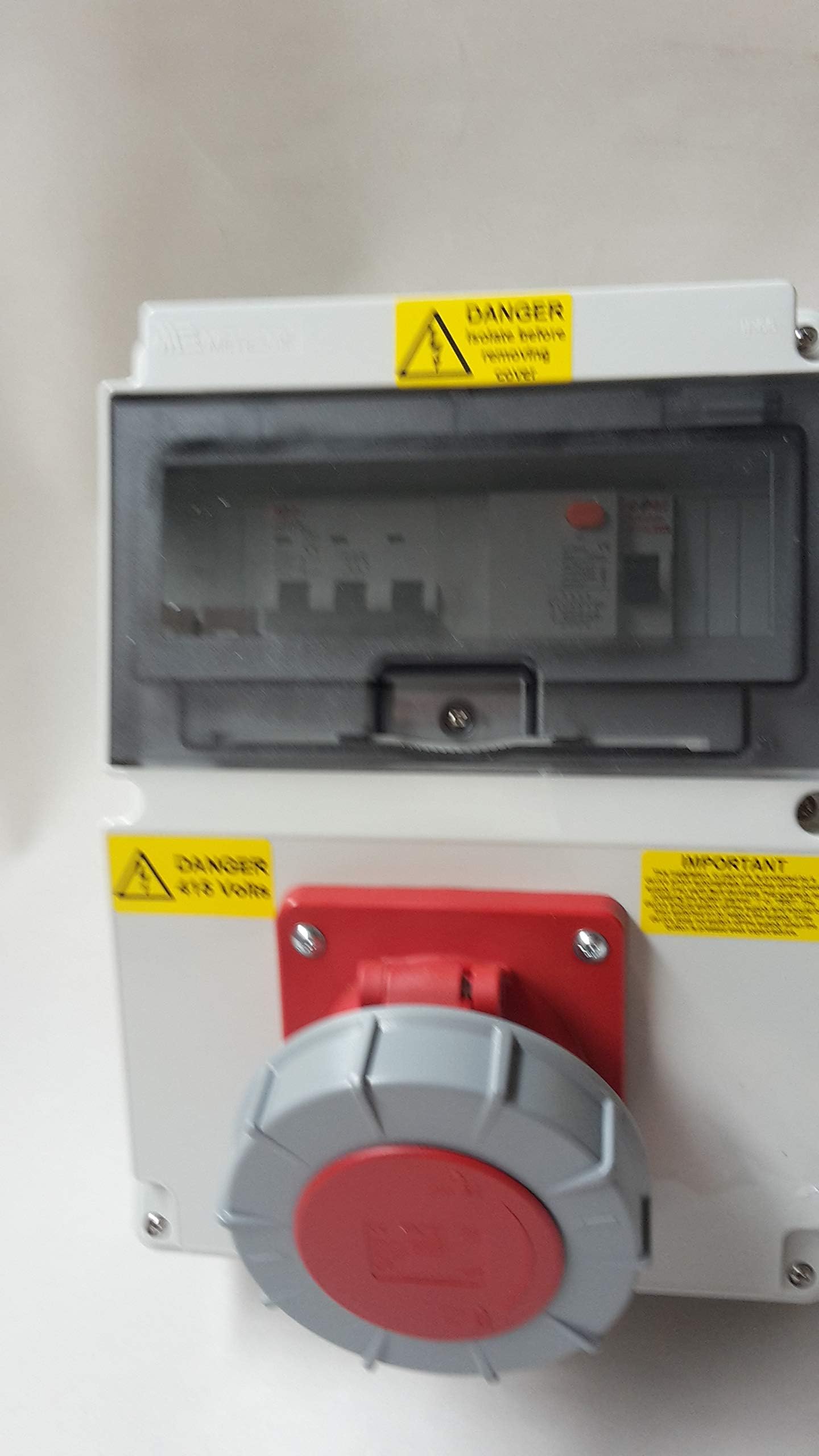 3 Phase IP67, 63A 5 Pin RCD Industrial CEE Socket.Three Phase Distribution Board,