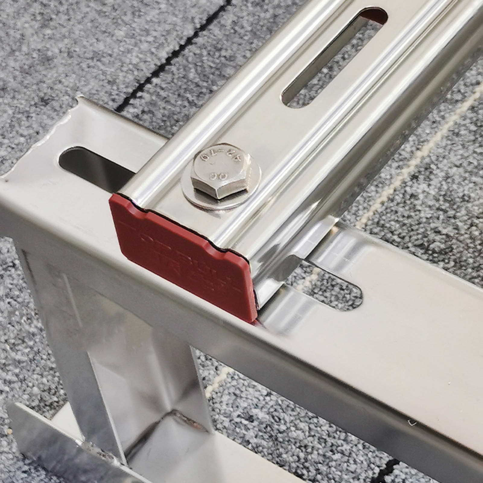 HeavyDuty uniwersalny mini podzielony wspornik klimatyzatora, zewnętrzny stojak kondensatora AC do bezkanałowych systemów pomp ciepła i sprężarek HVAC, trwała podstawa do montażu na ziemi
