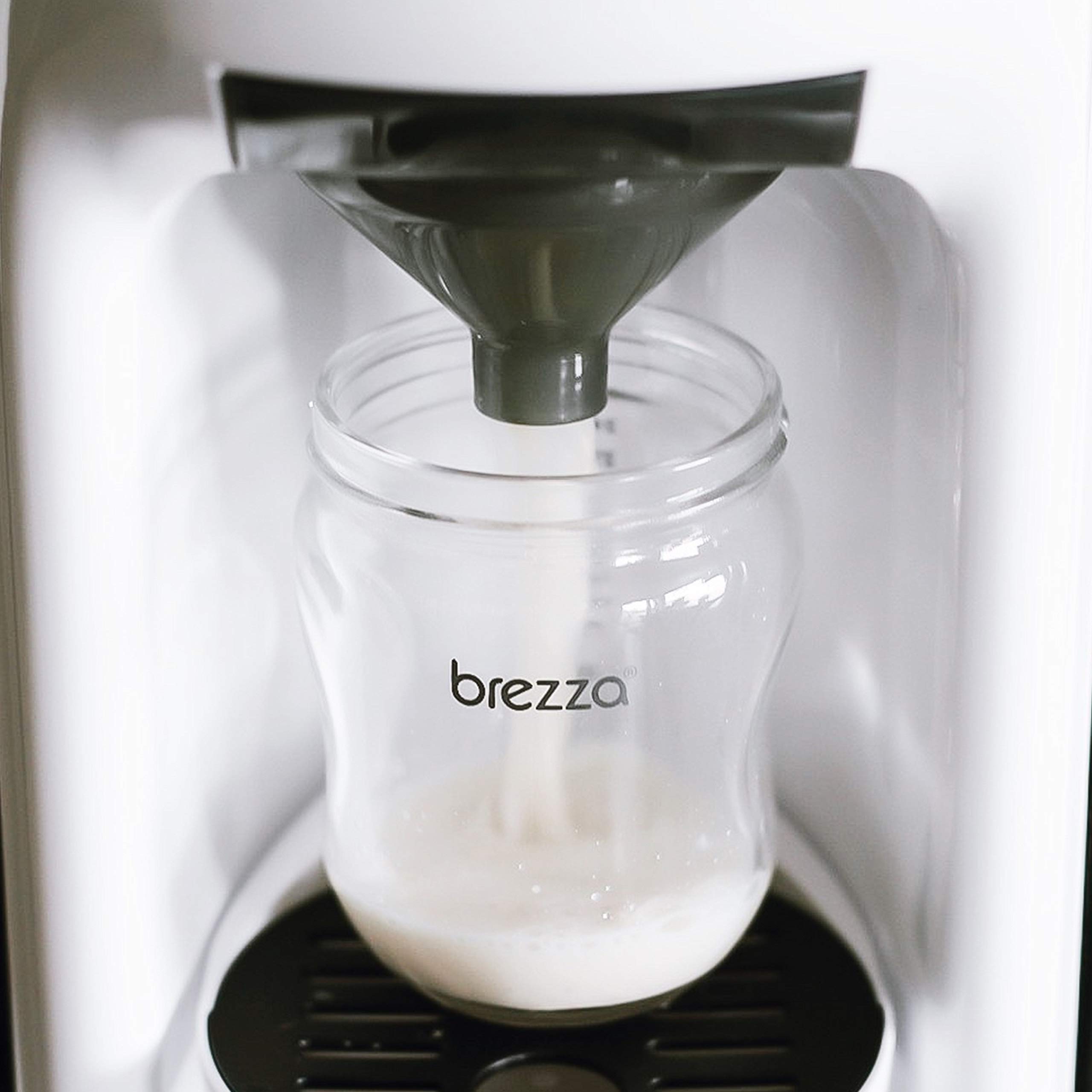 Baby Brezza Formula Pro Advanced with Funnel Cover Instant and