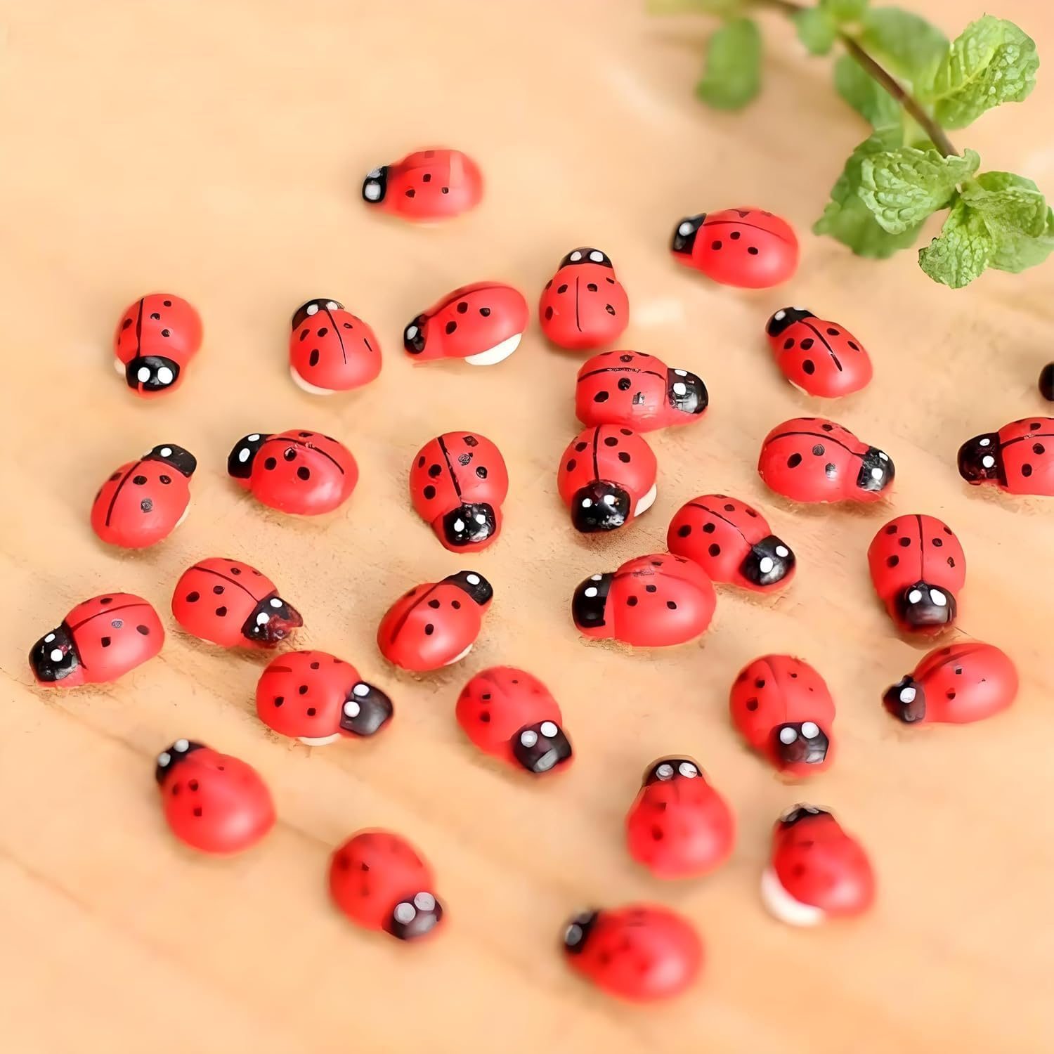vvchwei 20PCS Realistic Ladybug Figurines - 1 Inch Resin Garden Decor for Fairy Gardens, DIY Terrariums, Dollhouse Miniatures and Outdoor Landscape Ornaments (Red)