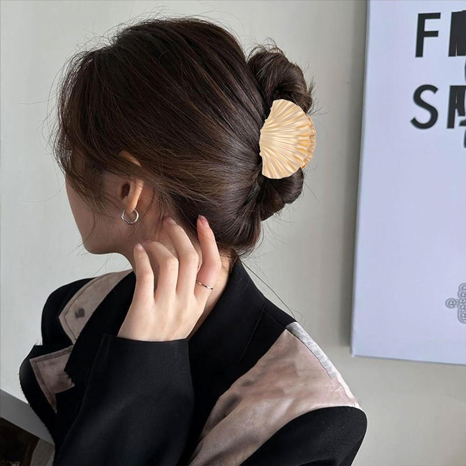 Starfish Hair Claw Clips Seashell Clip Hair Accessories, Beach Seashell Hairpin Gold Metal Clip Large Claw Clips Summer Sea Shell Hairpins for Women and Girls (Gold Pack of 2) - Image 6