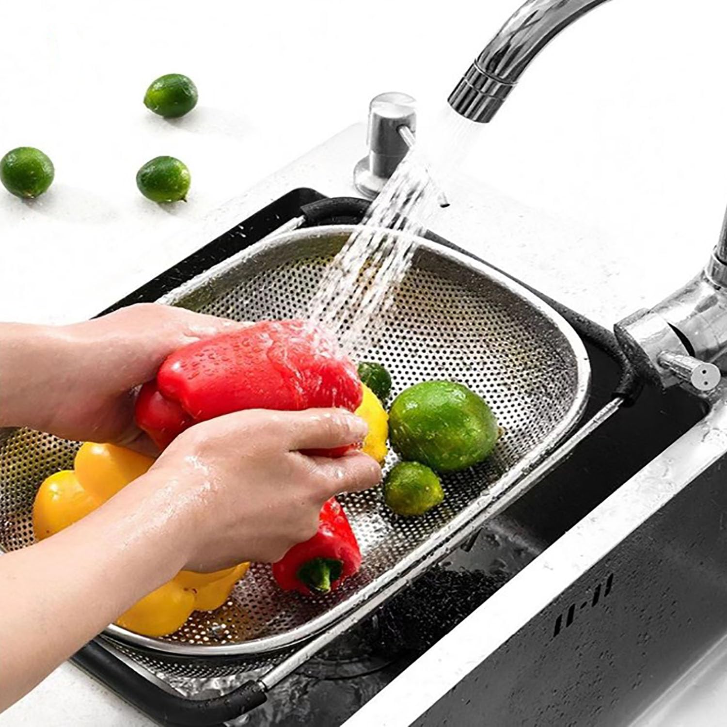 Scolapasta Acciaio Inox Da Lavello, Colino Cucina Per Il Lavaggio Di Verdura e Frutta, Estensibile, Utensili Da Cucina (Nero, Maglia)