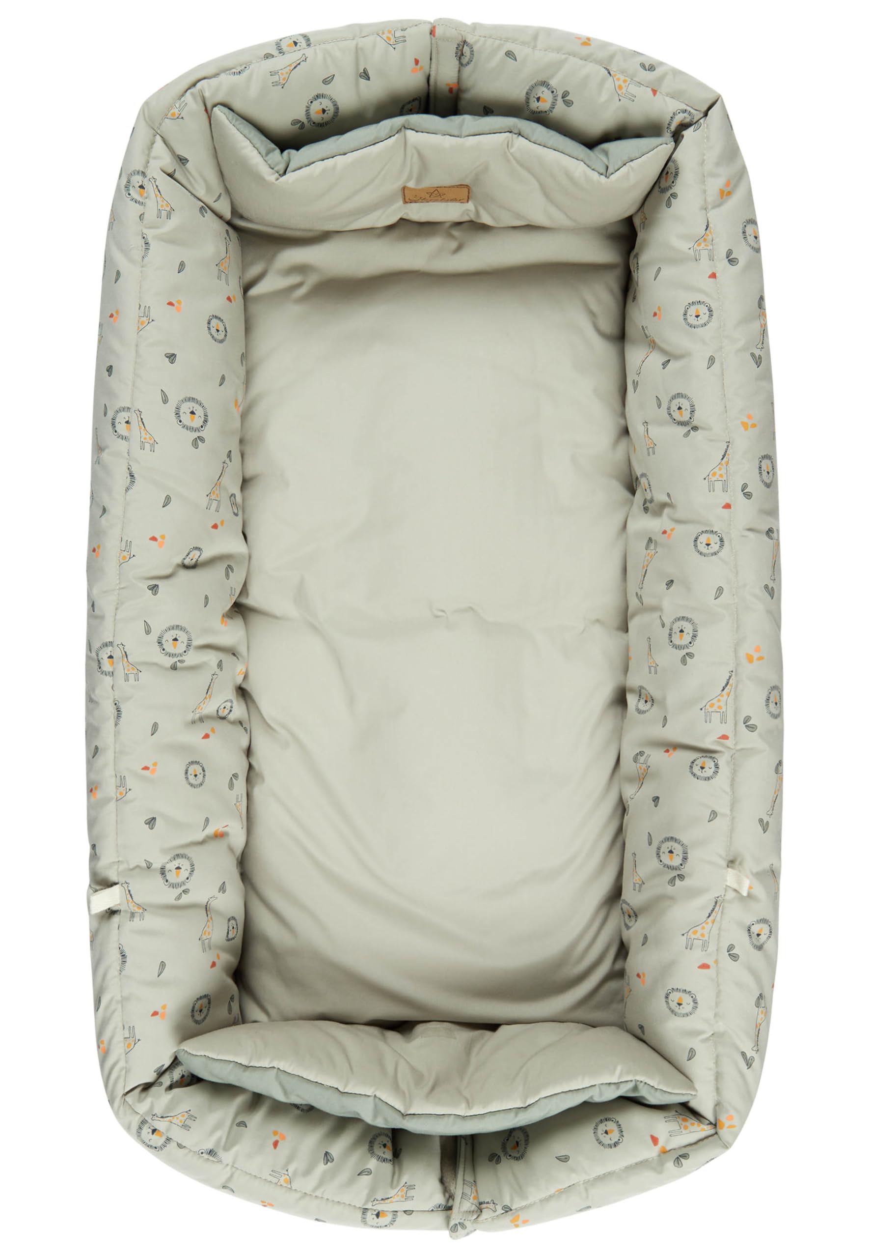 Sterntaler Nido de Jirafa y león – Nido Suave de Mezcla de algodón – Reversible y Convertible en Manta para Gatear – con Trabillas para Juguetes – Juguete para bebé y niño pequeño, Color Ocre
