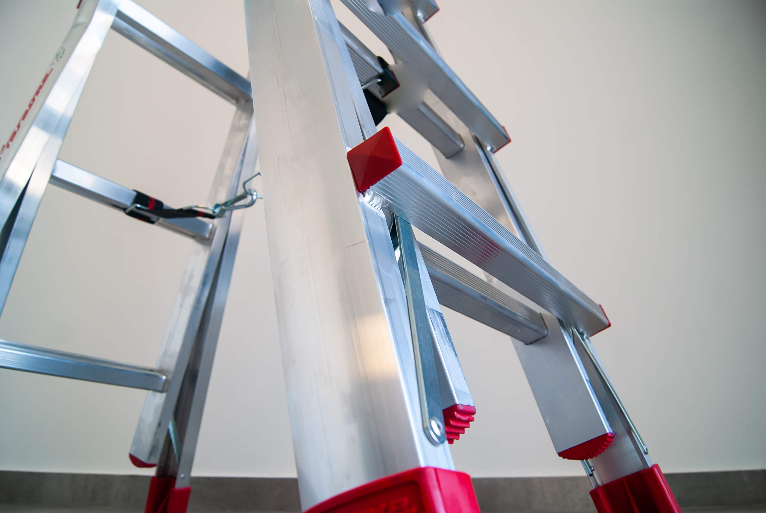 Faraone - Escalera de Aluminio - Escalera Telescópica TELES.T4-130x53x20 cm - 8+8 Peldaños - Incluye Estabilizadores - Escalera de Aluminio Multiusos - Altura Regulable - Muy Resistente y Estable