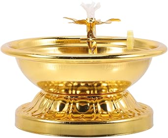 Adjustable Pure Copper Alloy Retro Kerosene Oil Lamp for Buddha Worship and Temple Decoration Vintage Style Desktop Butter Lamp with Fine Craftsmanship for Home and Religious Use