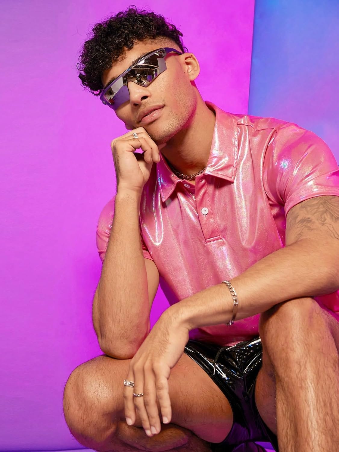 WDIRARA Men's Metallic Button Front Short Sleeve Summer Casual Blouse Shirt Tops - Image 4