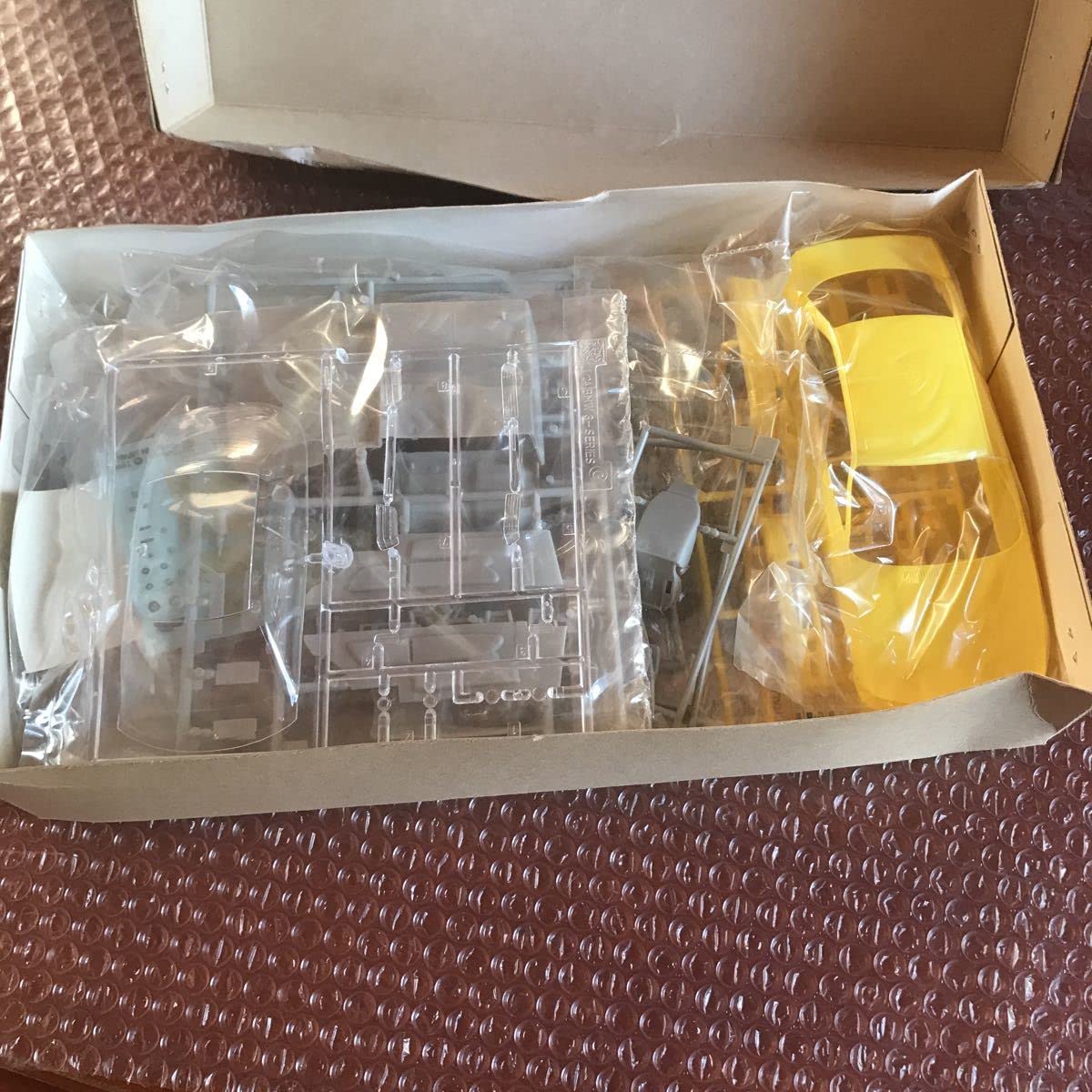 Amazon.co.jp: 未組立て【BMW M3】ドラゴン ハセガワ 旧キット 1/24 旧