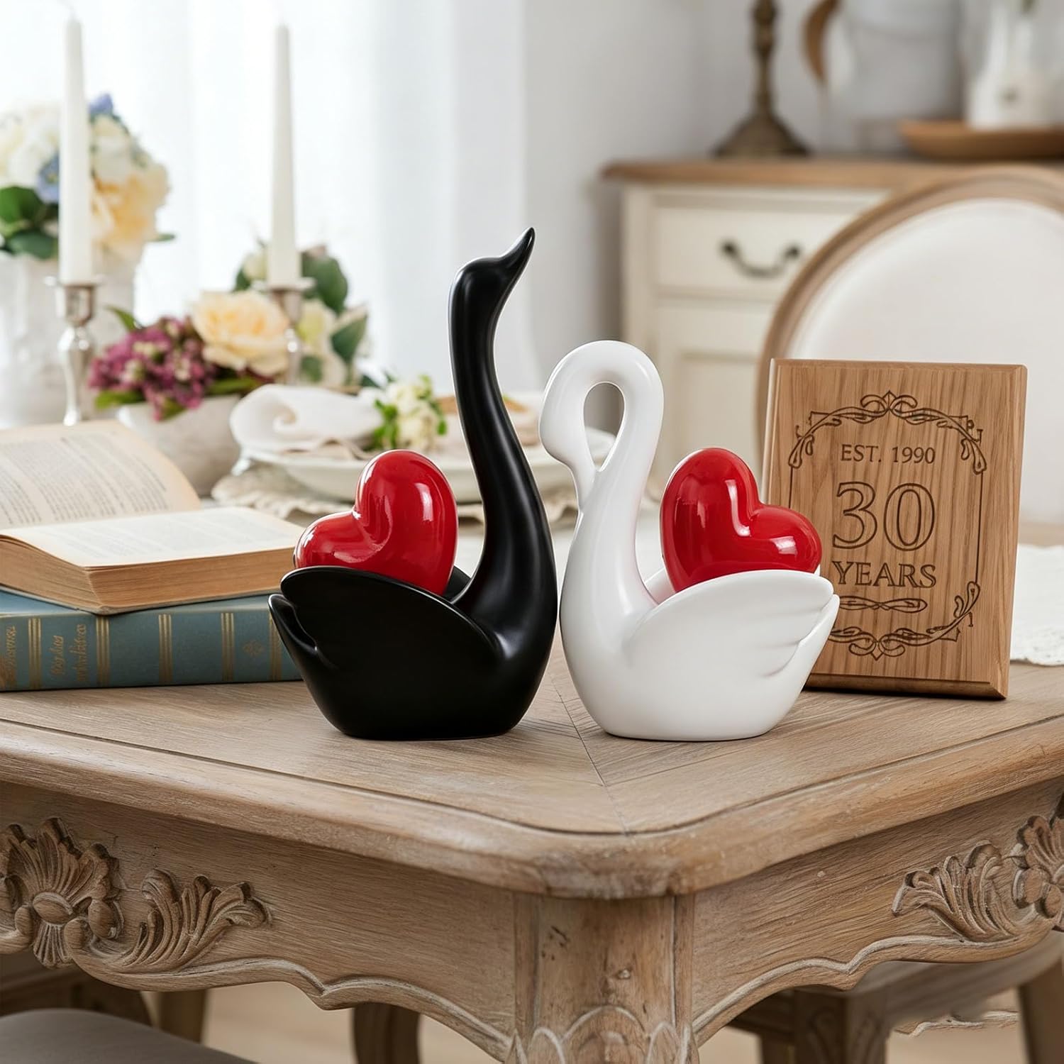 2pcs Ceramic Swan Couple Figurines,Elegant Swan with Gold Heart Statue,Wedding Gifts for Couples 2025,Mini Couple Statues Gifts for Newlyweds,Bedroom Dresser Shelf Decor Knick Knacks (Black White Red)