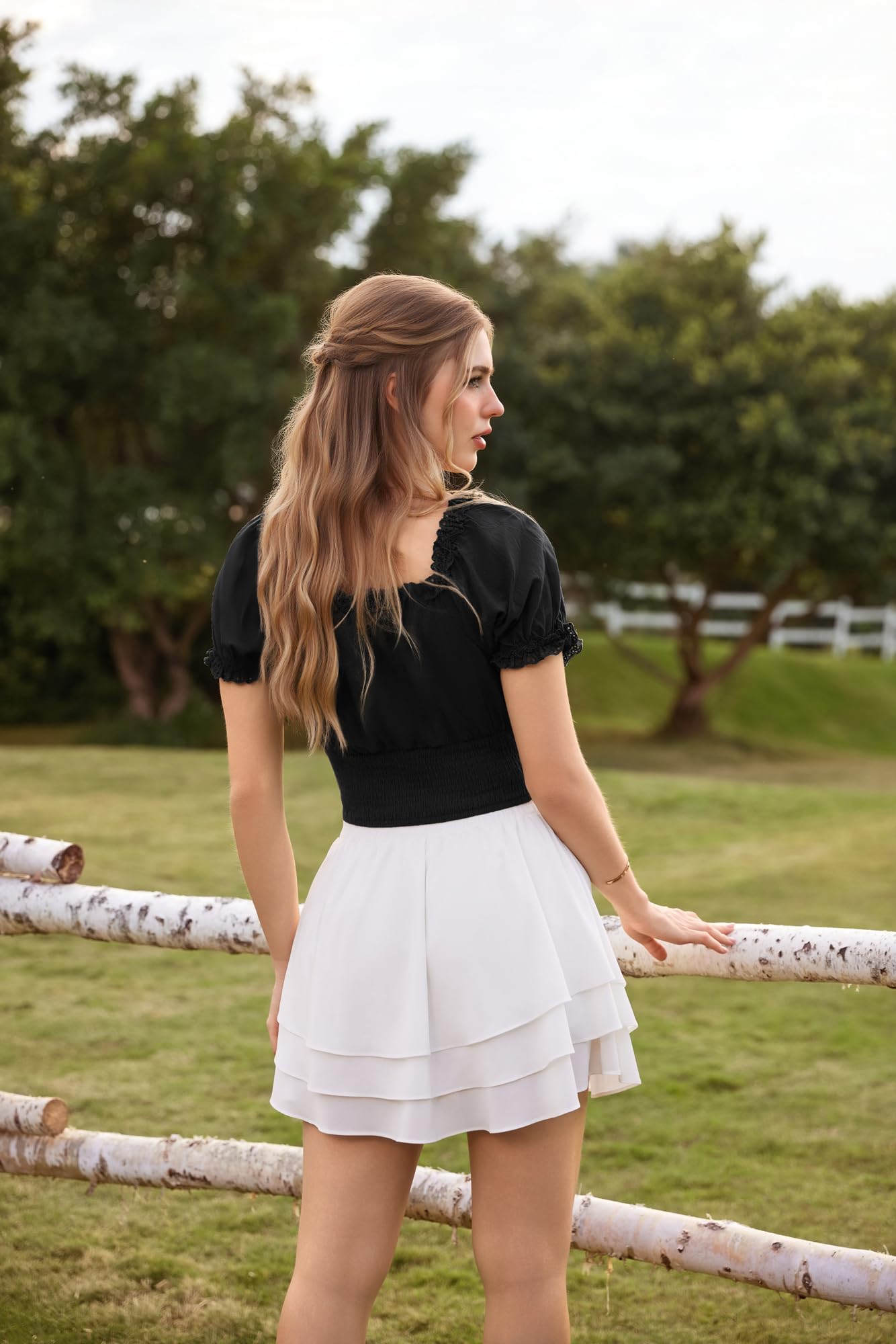 SCARLET DARKNESS Blusa corta de verano para mujer, con hombros descubiertos, estilo renacentista, de manga corta, estilo pirata, medieval