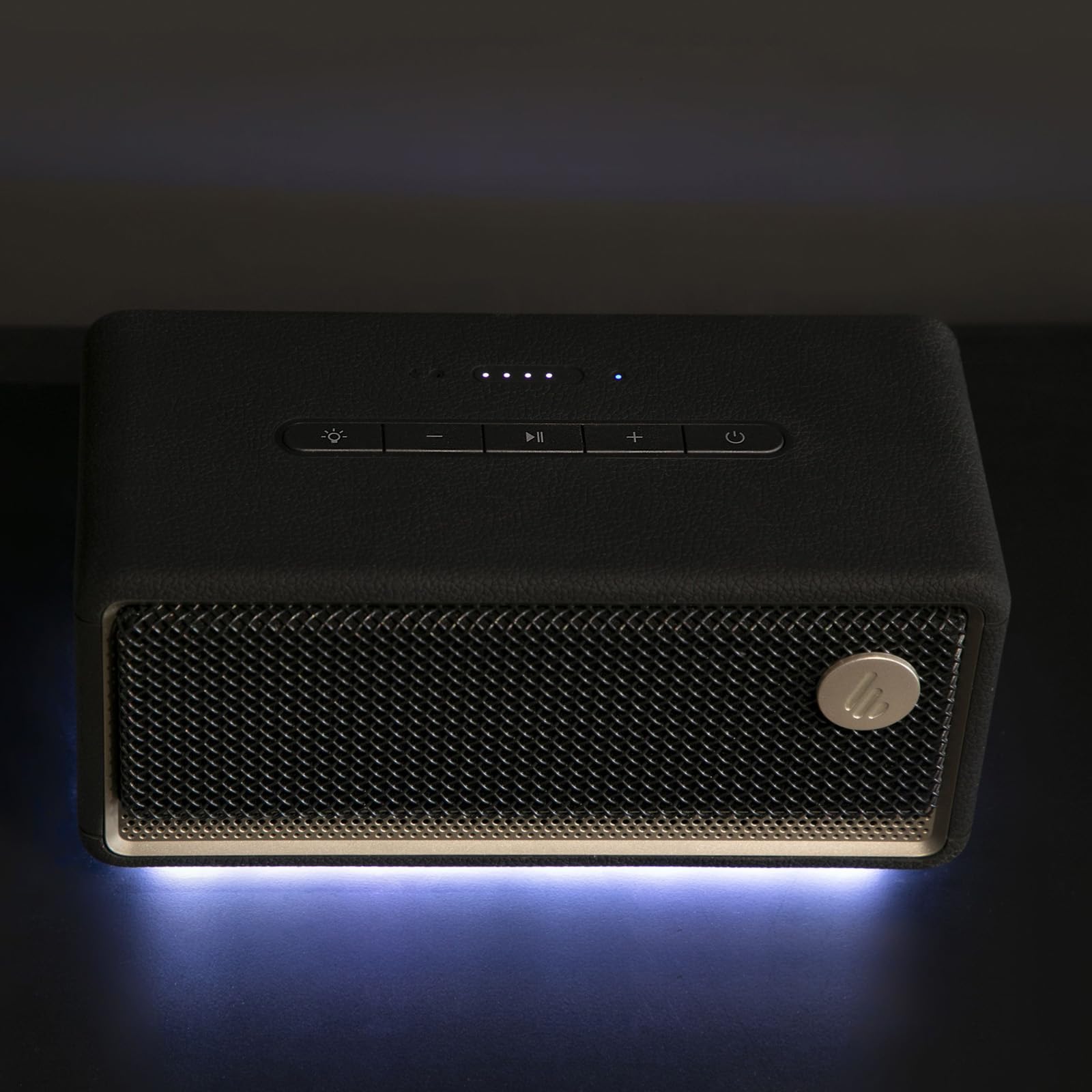 Edifier ES60 Enceinte Bluetooth Premium – Enceinte Portable 34W avec Bluetooth 5.4, étanchéité IP66, autonomie jusqu'à 9h, USB-C, couplage stéréo, éclairage ambiant, Application ConneX