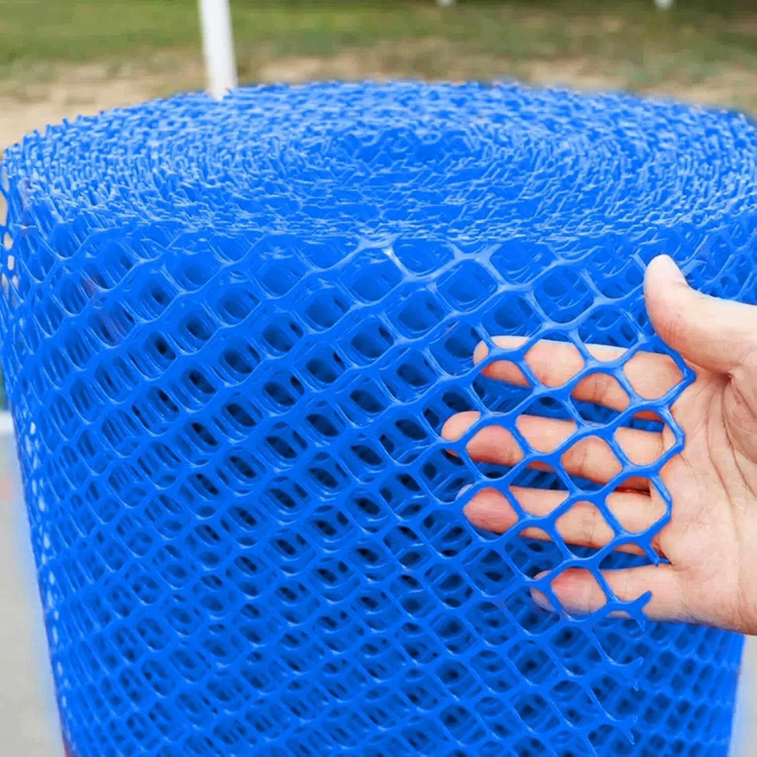 Blue Plastic Chicken Net Fence Rolled Hexagonal Holes Poultry Fence Deck Garden Patio Pond Balcony Child Safety Netting(1.2x3m/3.94x9.84ft)