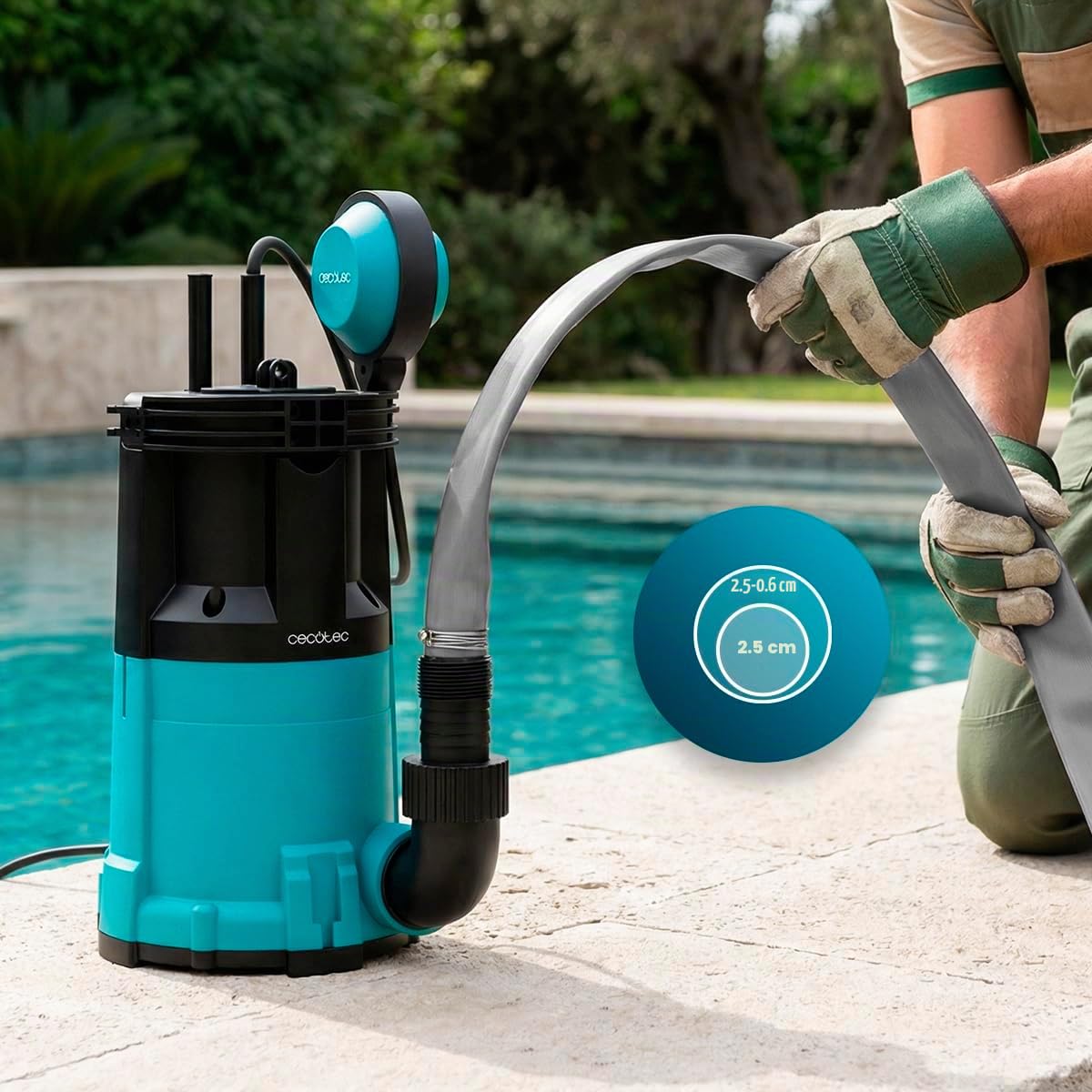 Cecotec Pompa Sommersa Axike 750 Dark&Crystal. 750W, 2in1 Acque Chiare e Scure, 14000L/h, Low-Suction, Altezza 7,5m, Profondità 7m, Galleggiante, IPX8, Cavo 10m, Drena Ogni Acqua in Modo Eccezionale