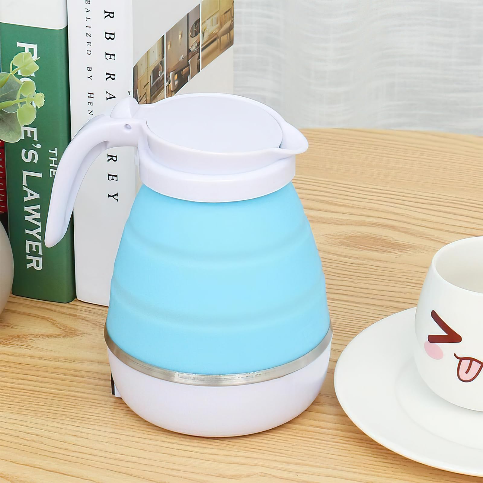 Opvouwbare elektrische waterkoker, reiswaterkoker, reizen Food Grade siliconen 555ML 110-220V droogkookbeveiliging draagbaar met dubbel voltage en scheidbaar netsnoer