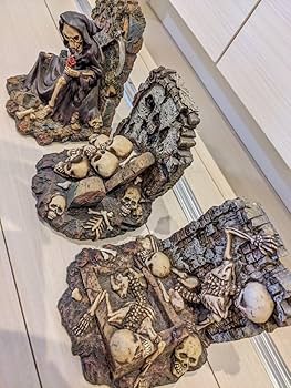 Amazon.co.jp: 3体セットドクロ骸骨死神墓フィギュア : おもちゃ