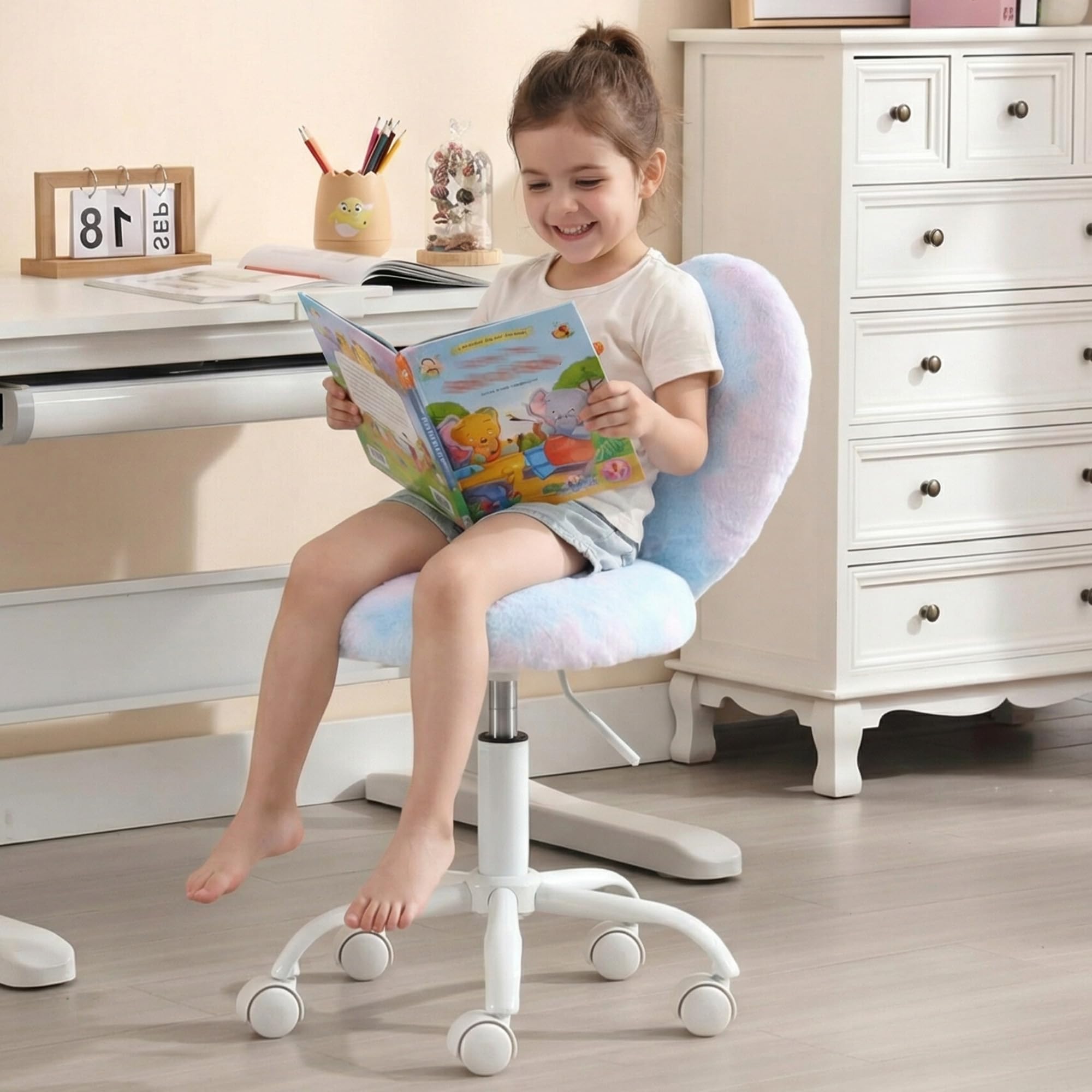 Kmax Kids Reading Chair, Rolling Cute Desk Chair for Girls Swivel Office Chair with Wheels &amp; Heart Back Adjustable Childrens Vanity Chair for Bedroom Reading Room - Fur, Baby Blue
