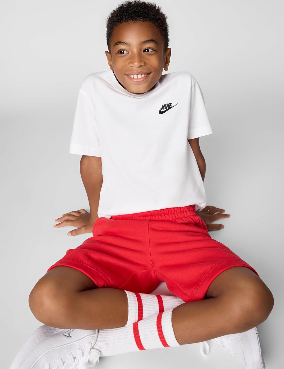 Nike Unisex Big Kids' Sportswear Club Fleece French Terry Shorts - Boys and Girls - Image 4