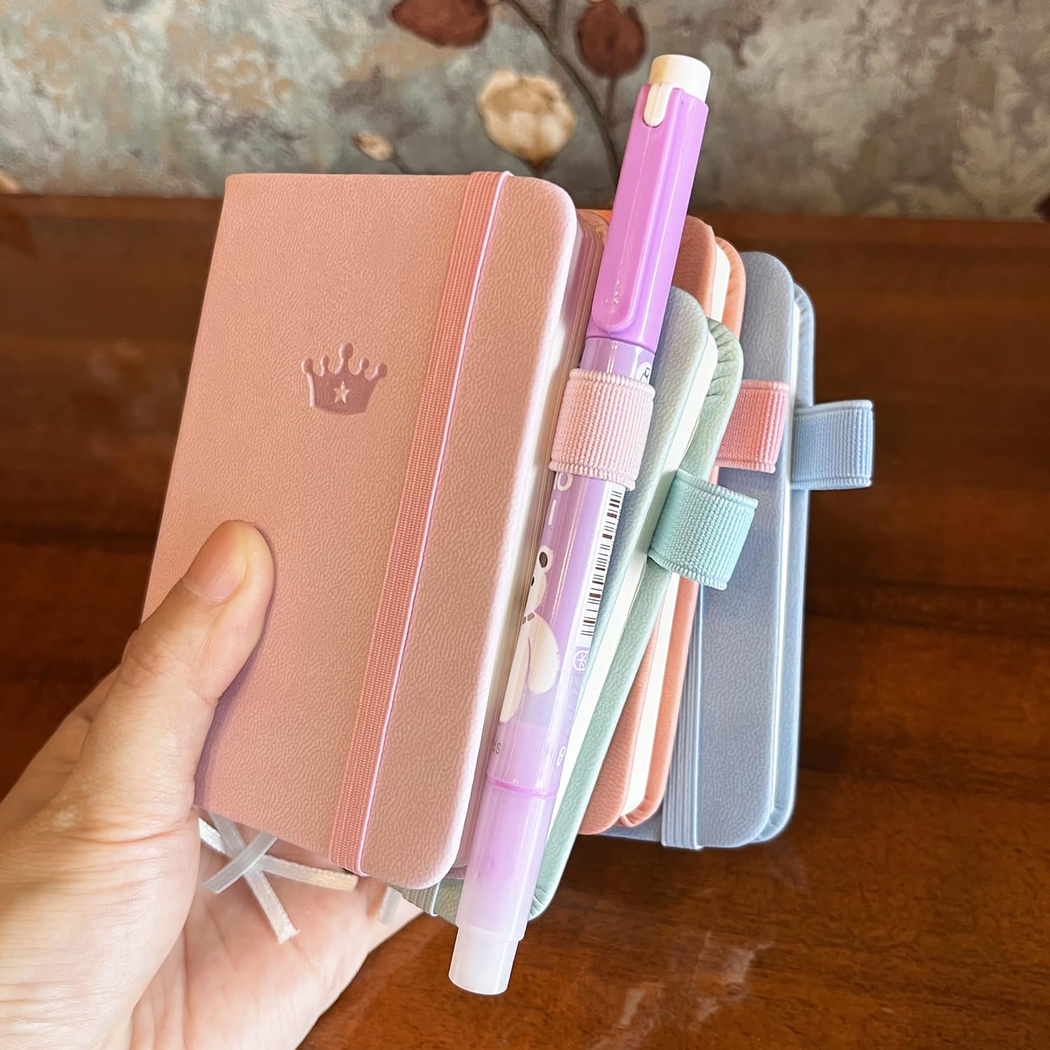 Carnet de Poche A7 avec 6 Autocollants, Mini Bloc Note Couverture Coloré pour Enfant Adultes