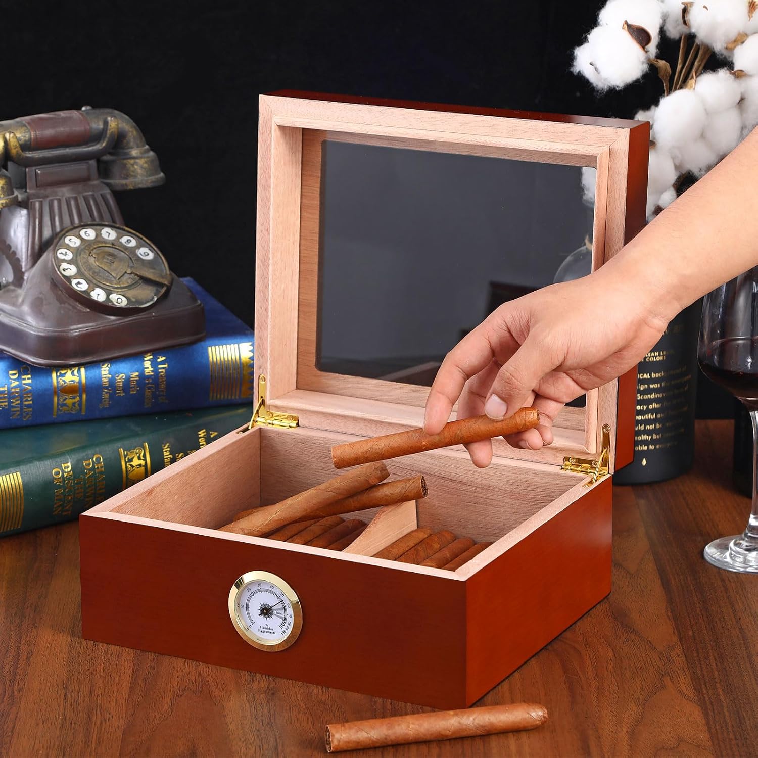 Somduy Cigar Humidor for 30-50 Cigars with Humidifier and Hygrometer,Desktop Cedar Wood Cigar Box Storage Case with Divider, Glass for Men,Rustic Brown