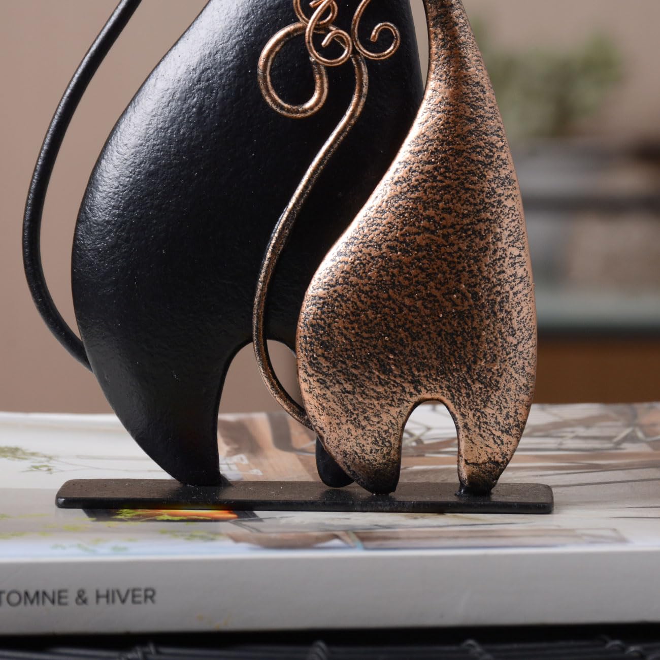 SEINHIJO Gatto Scultura Statua Moderna Statuetta Decorazione Animale Figurina Regali Casa Ornamento Soprammobili Metal Arte 24cm