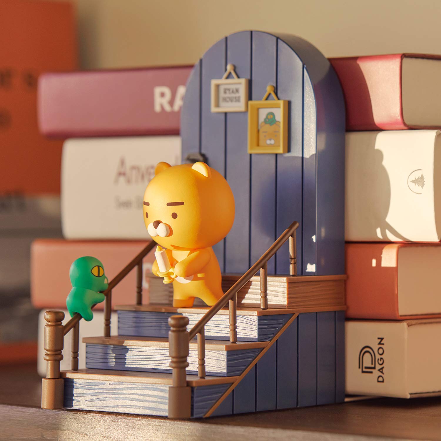 Amazon.com: KAKAO FRIENDS Official- Ryan House Figurine Bookend