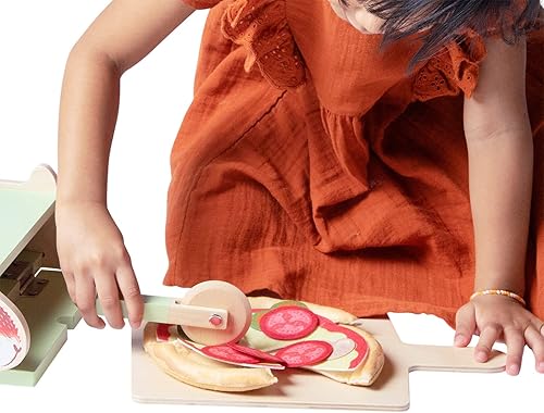 Miniatura 8 de Manhattan Toy Nutty Squirrel Pizzeria - Juego de juguetes de cocina para niños pequeños y niños