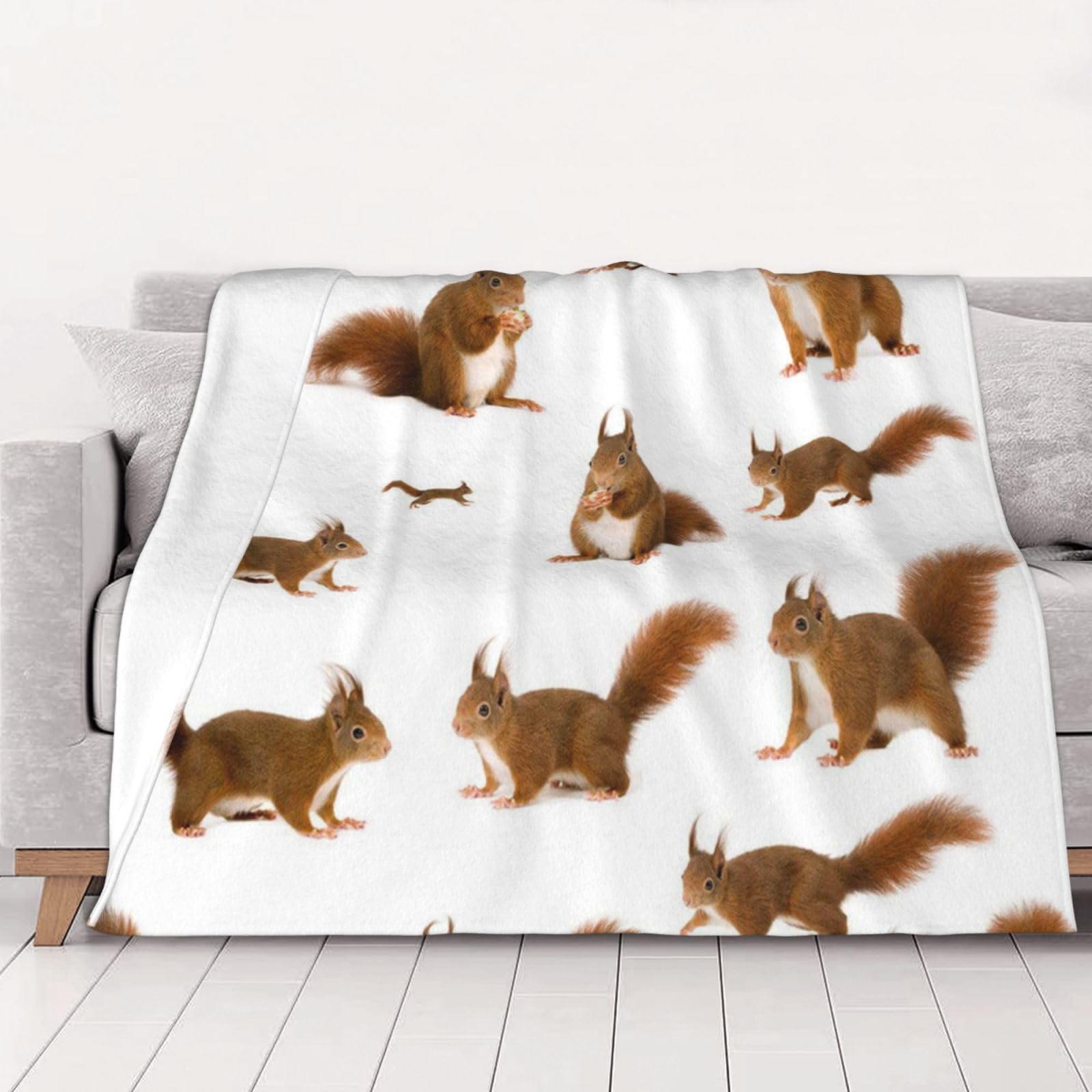 AUBKFELD Cute Squirrel Printed Flannel Blanket 200x150 CM, Soft & Warm Throw Blanket for Sofa/Couch/Bed/Car, Gifts for Audlts Women Men