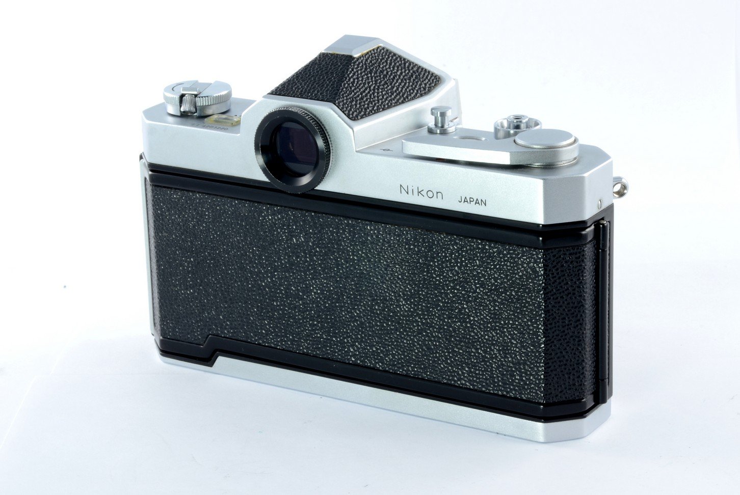 Chrome Nikon Nikkormat FTN 35MM Professional SLR film camera