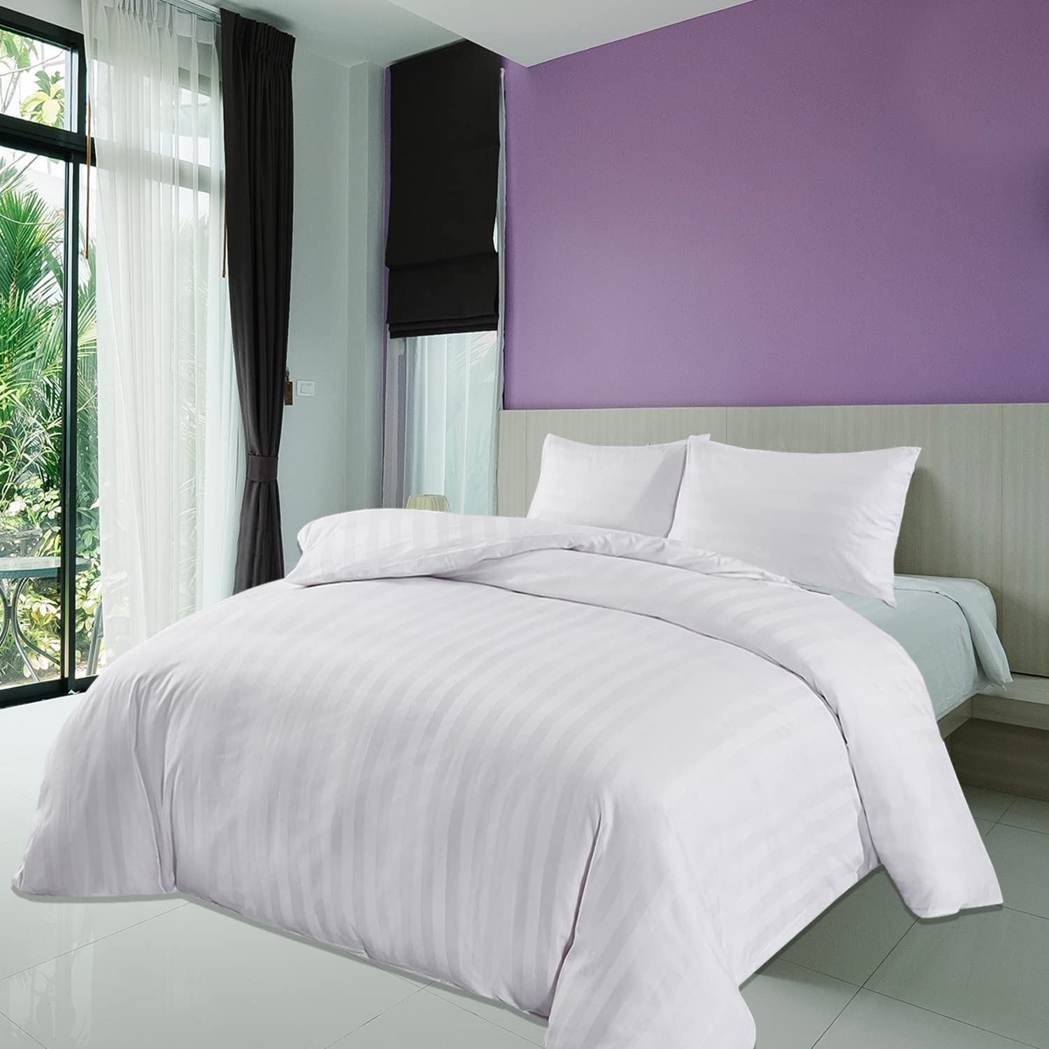 Trimming Shop Zestaw pościeli 300TC King Size z 2 poszewkami na poduszki, 100% bawełna egipska, satynowe paski, miękka jakość hotelowa, łatwa w pralce, łatwa w pielęgnacji, z zamkiem błyskawicznym